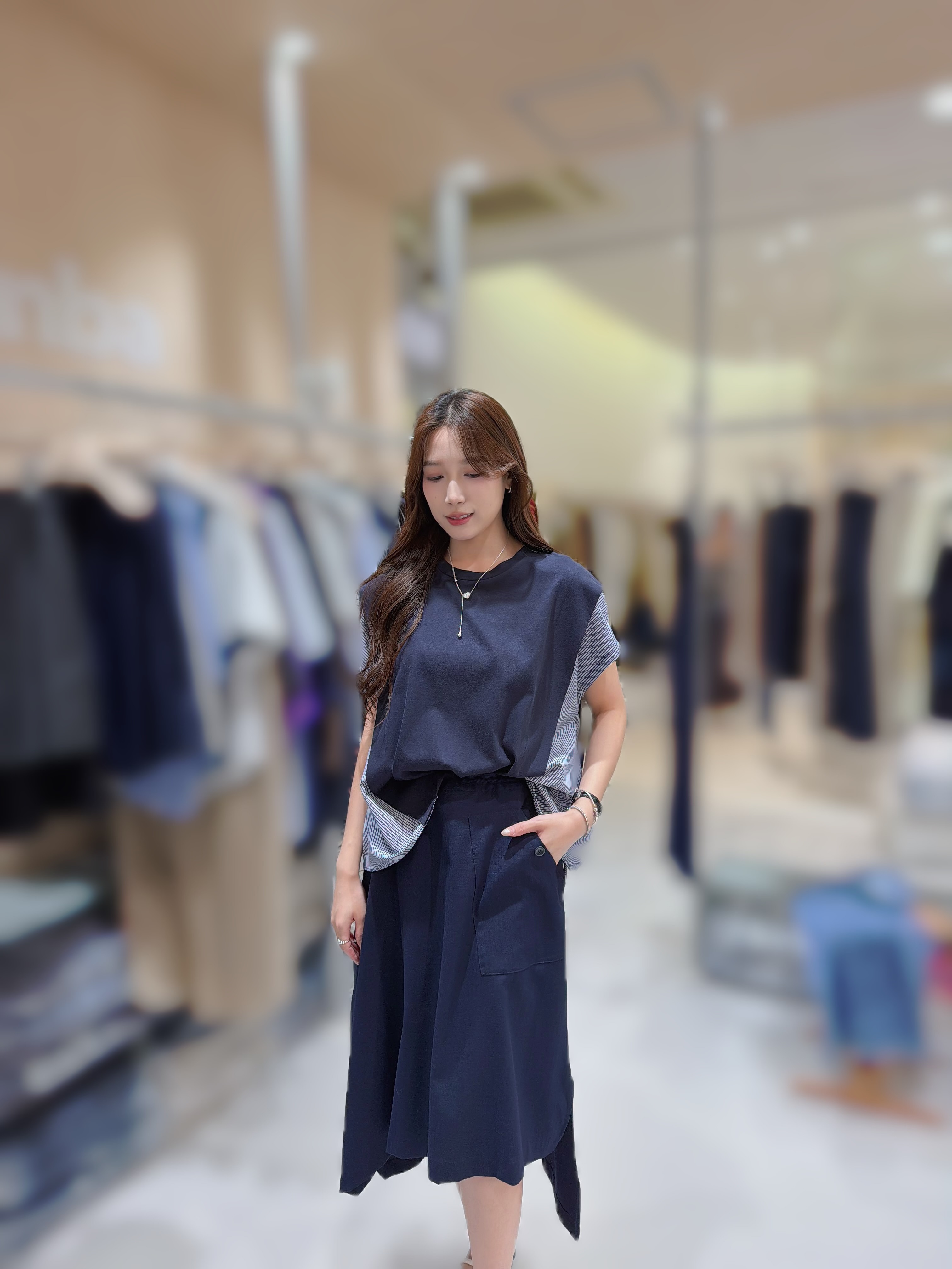 RU12 腰23-35 HIP44 長前25.5 後31 $559