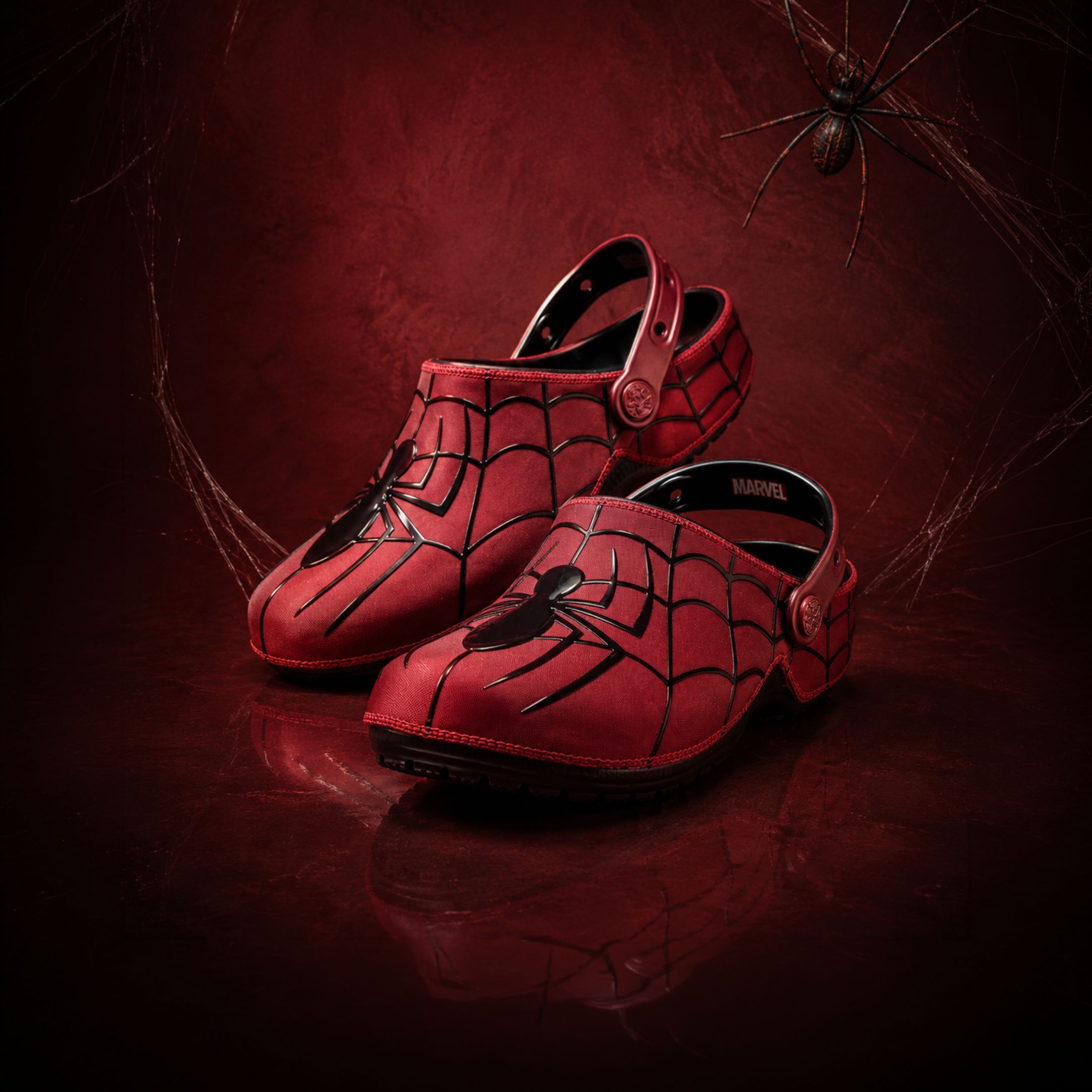 NICEDAY 代購 Crocs Classic x 蜘蛛人 Crush 洞洞鞋 厚底 踩屎感 重生日 蜘蛛 spiderman 211489-90H
