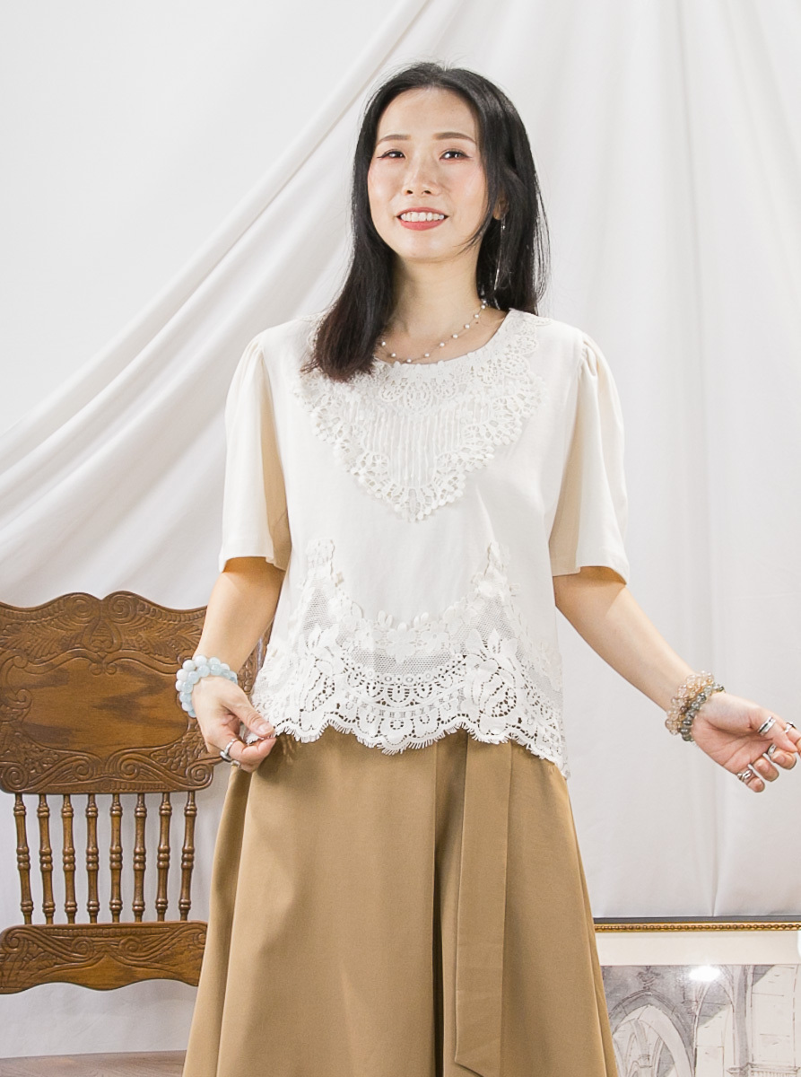 領位 下擺lace • cotton料TOP