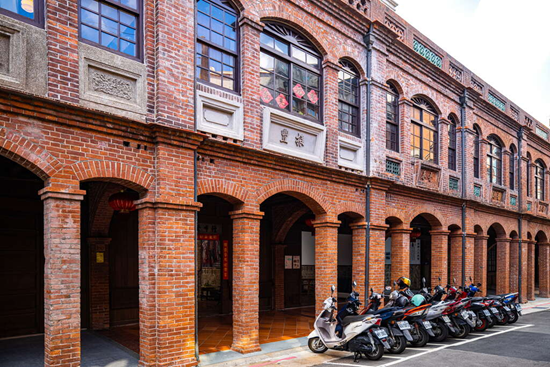 大稻埕迪化街老街建築與街景