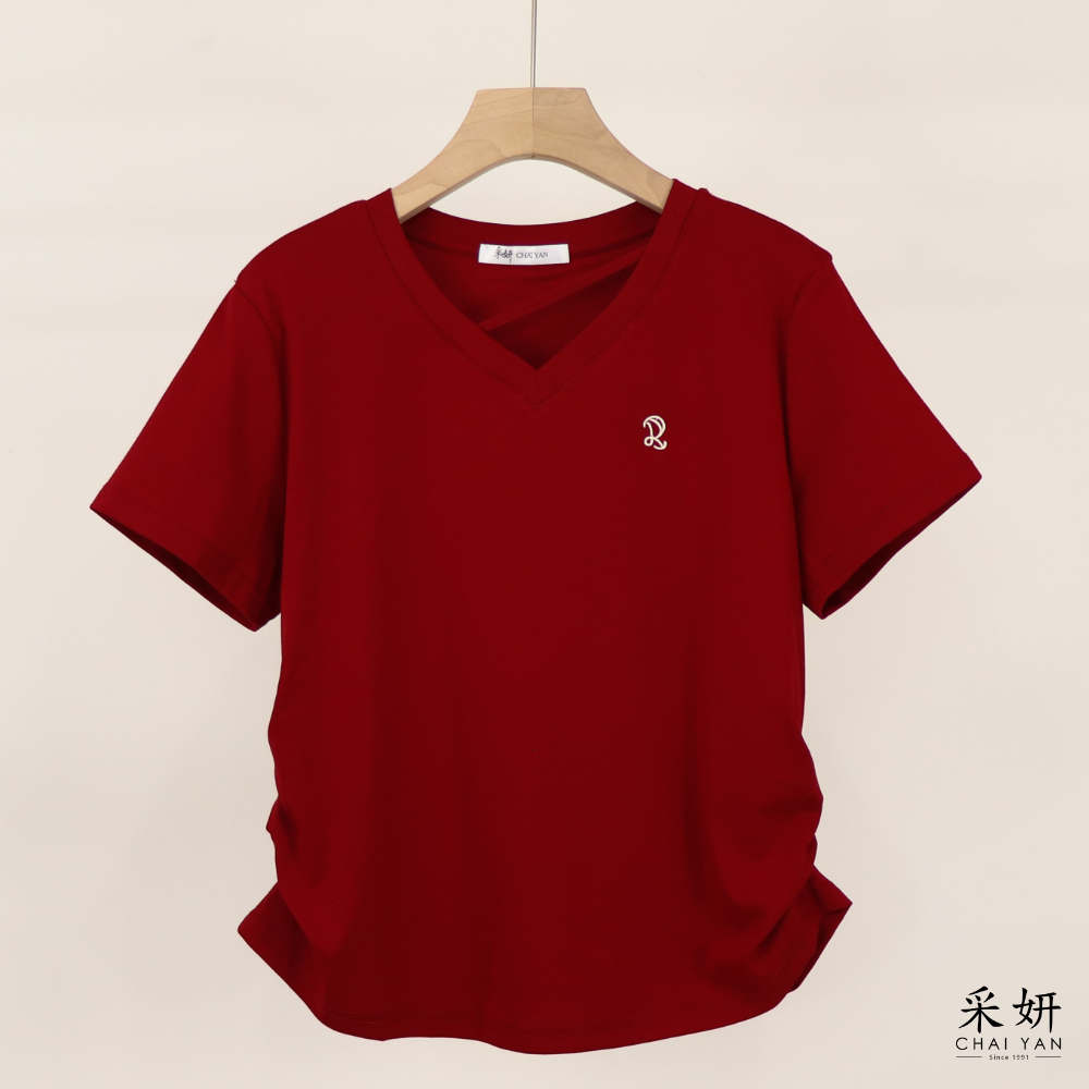 小刺繡V領短袖上衣