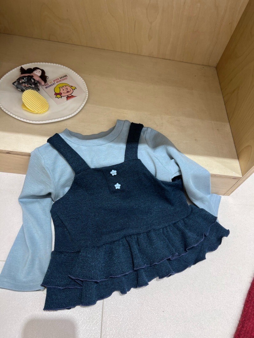 小藍莓荷葉兩件上衣