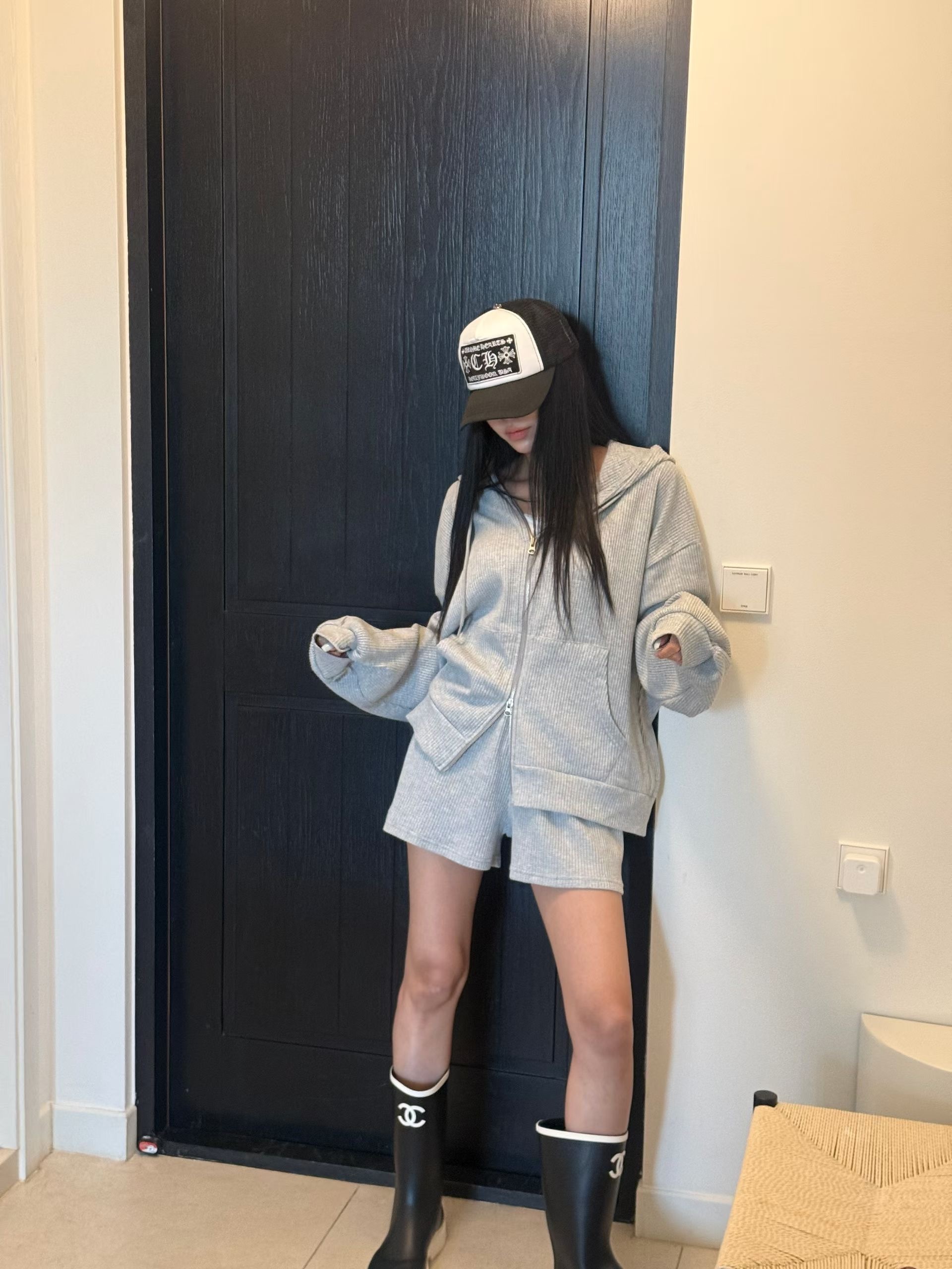 壓紋連帽外套+短褲SET