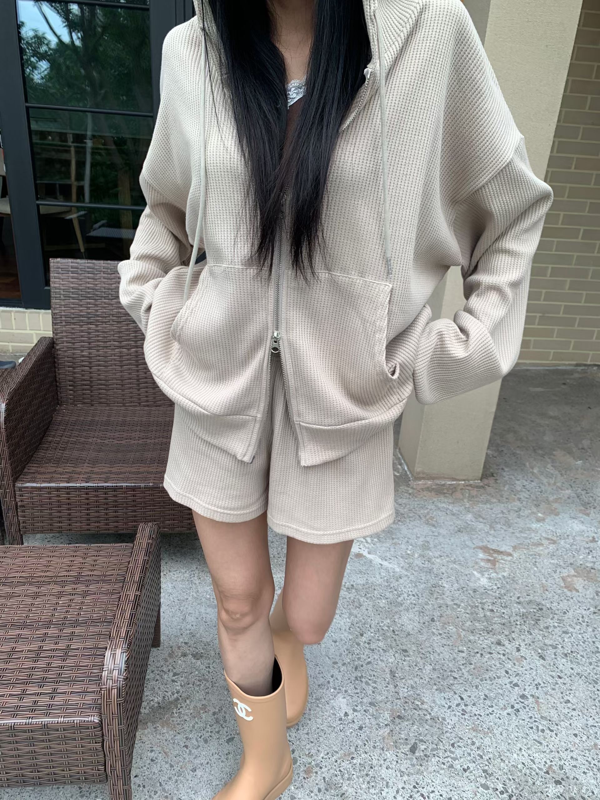 壓紋連帽外套+短褲SET