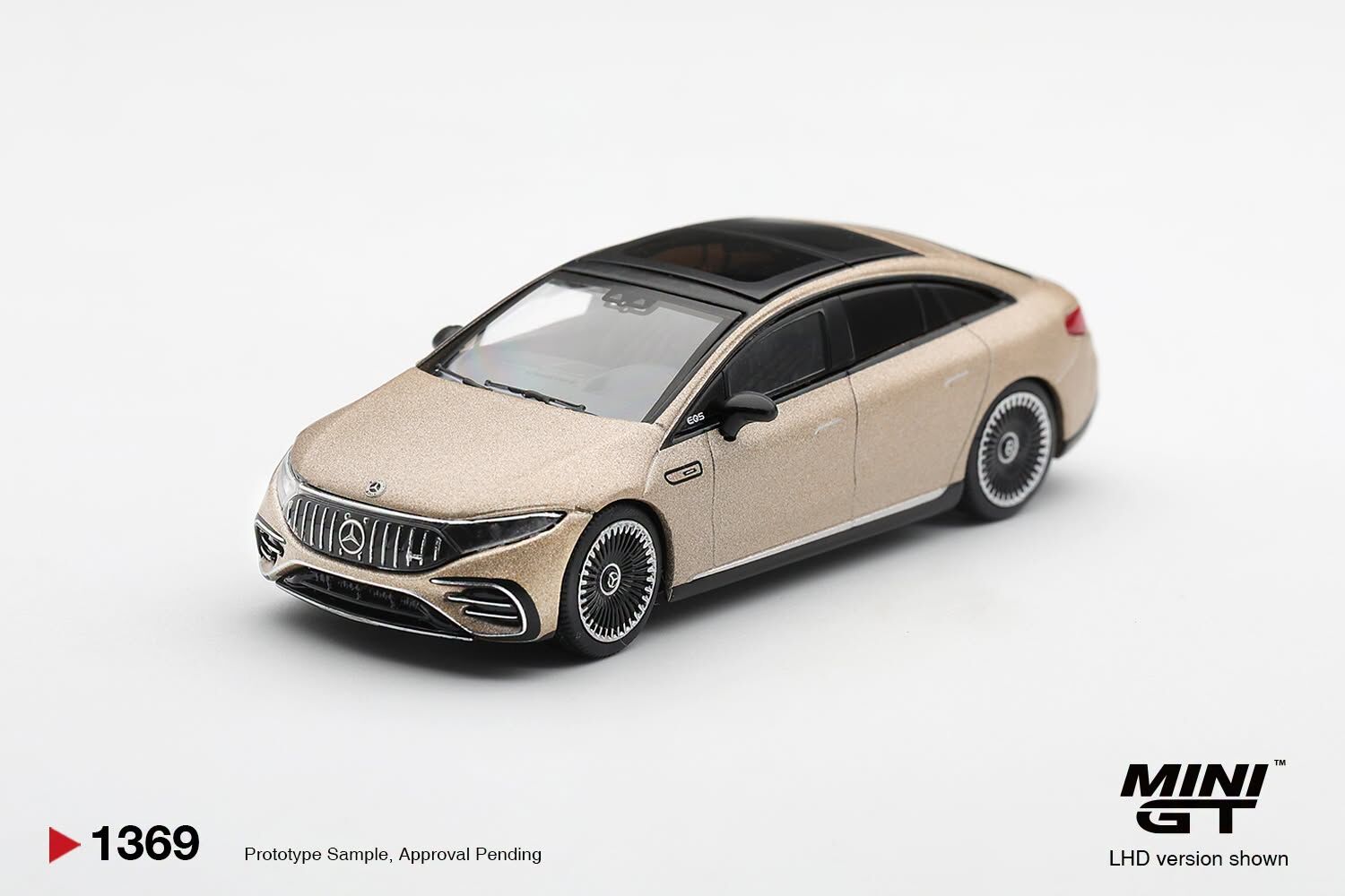 [預訂] Mini GT #1369 平治Mercedes-AMG EQS 53 金色 左軚