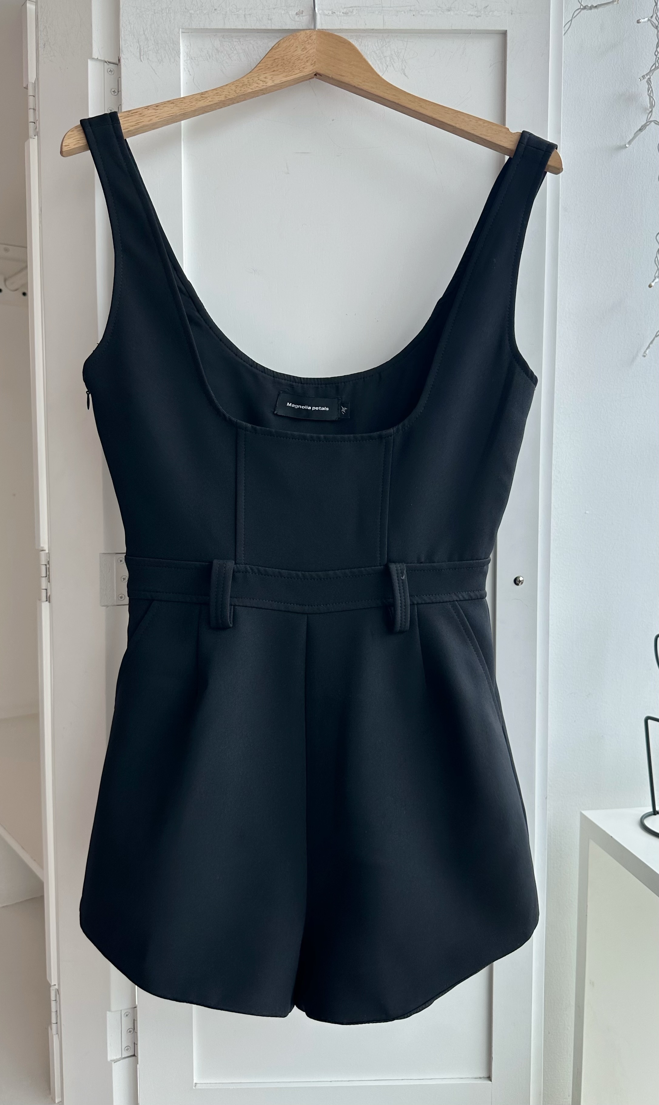 STRAP SHORT JUMPSUIT (WITHOUT BELT & TOP)