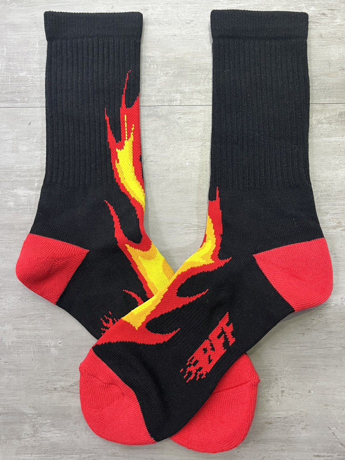 【Focus Store】現貨秒發 BFF Blaze Up"Black" 黑色 烈焰長襪 BF26007-BK