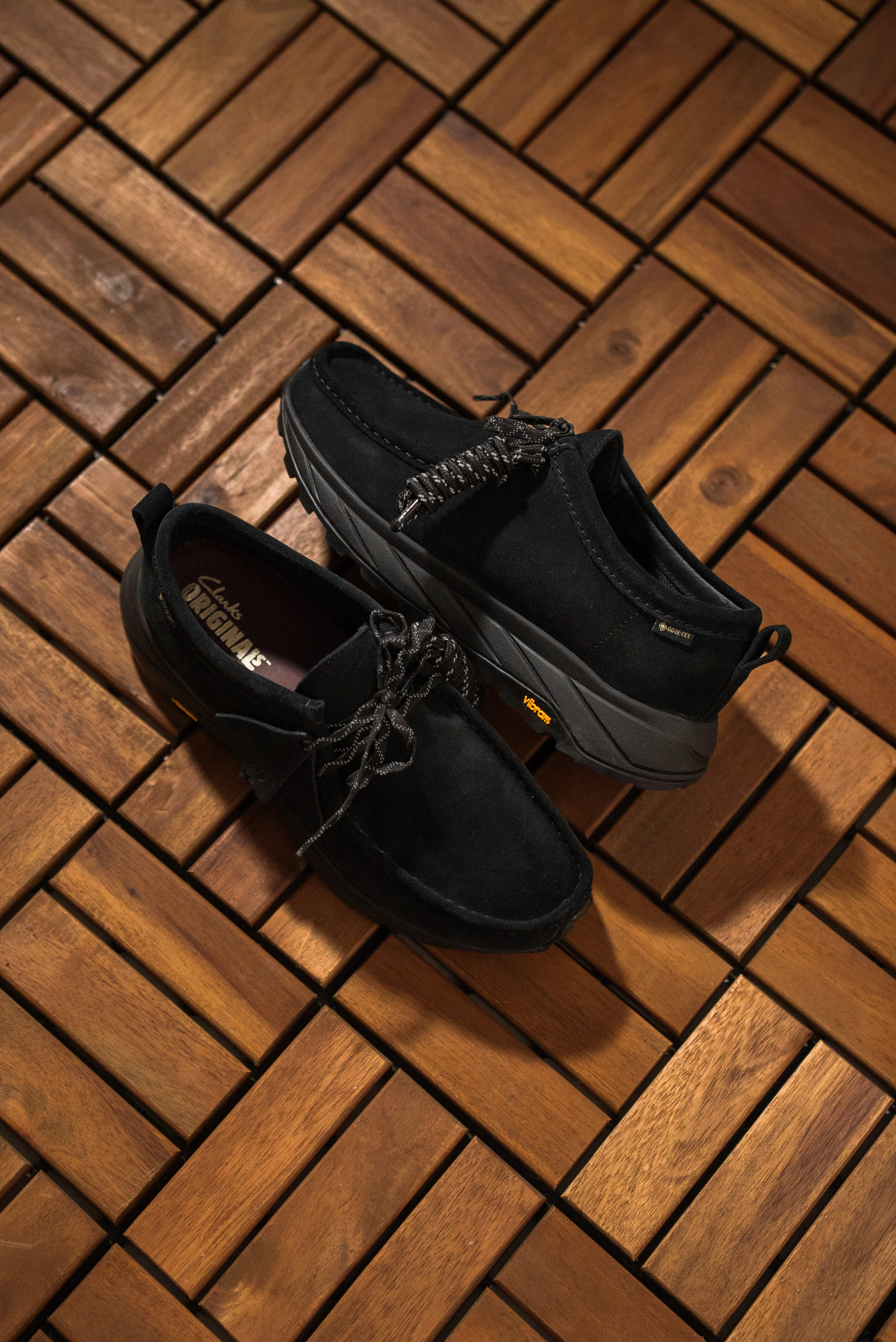 【Focus Store】現貨 Clarks Walla Eden GTX "Black" 伊登 袋鼠鞋 黑色 防水 CLM27893R
