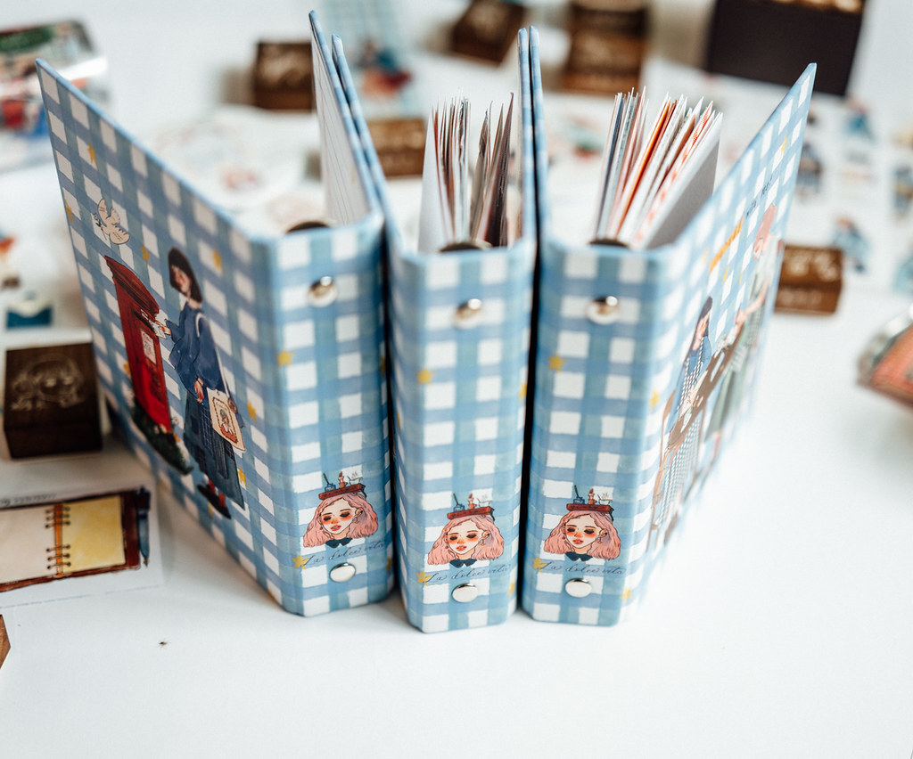 Ladolcevita M6 BINDER