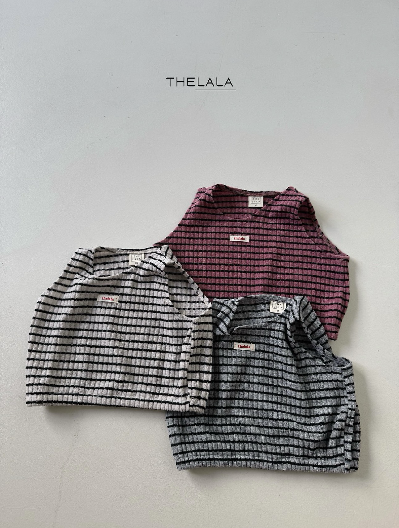 THELALA Wow Sleeveless Tee