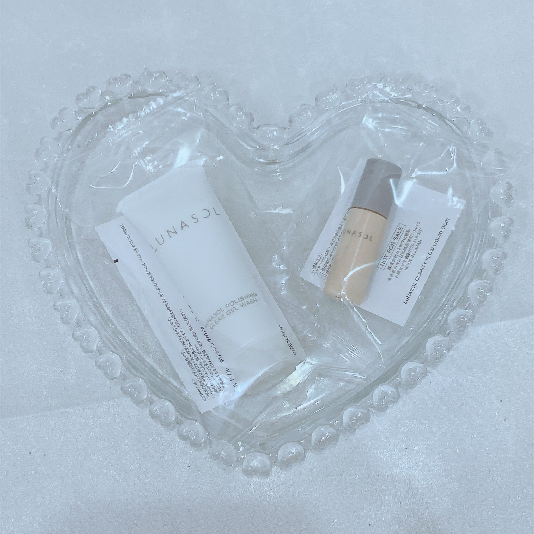 KANEBO LUNASOL SAMPLE