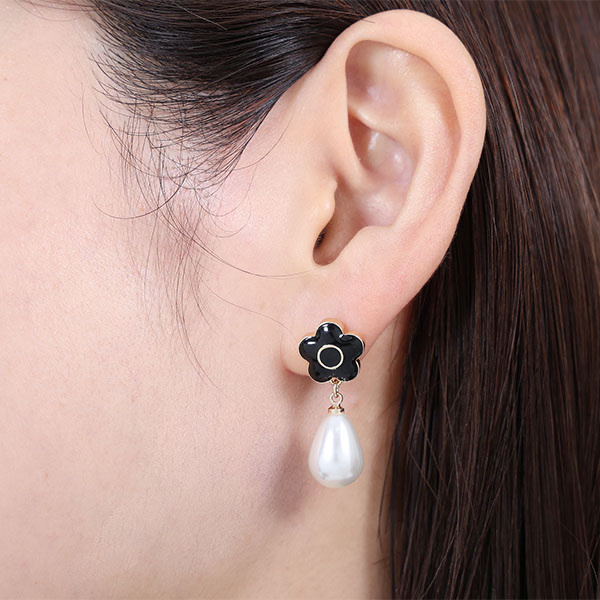 MARY QUANT / Epo Daisy Drop Pearl Earrings