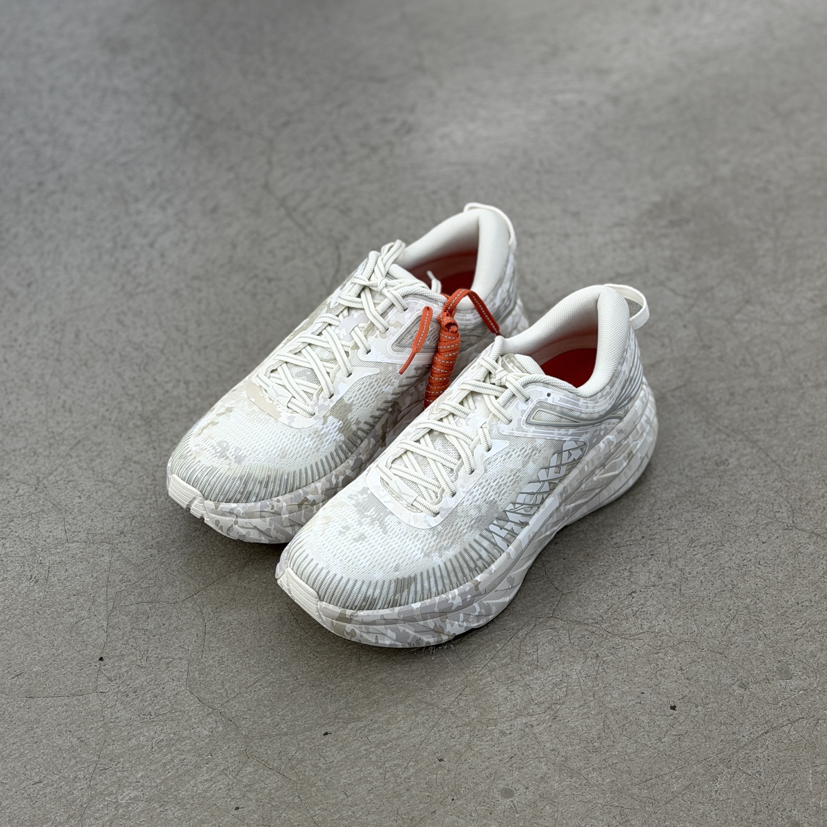 Hoka One One x BEAMS Bondi 7- White