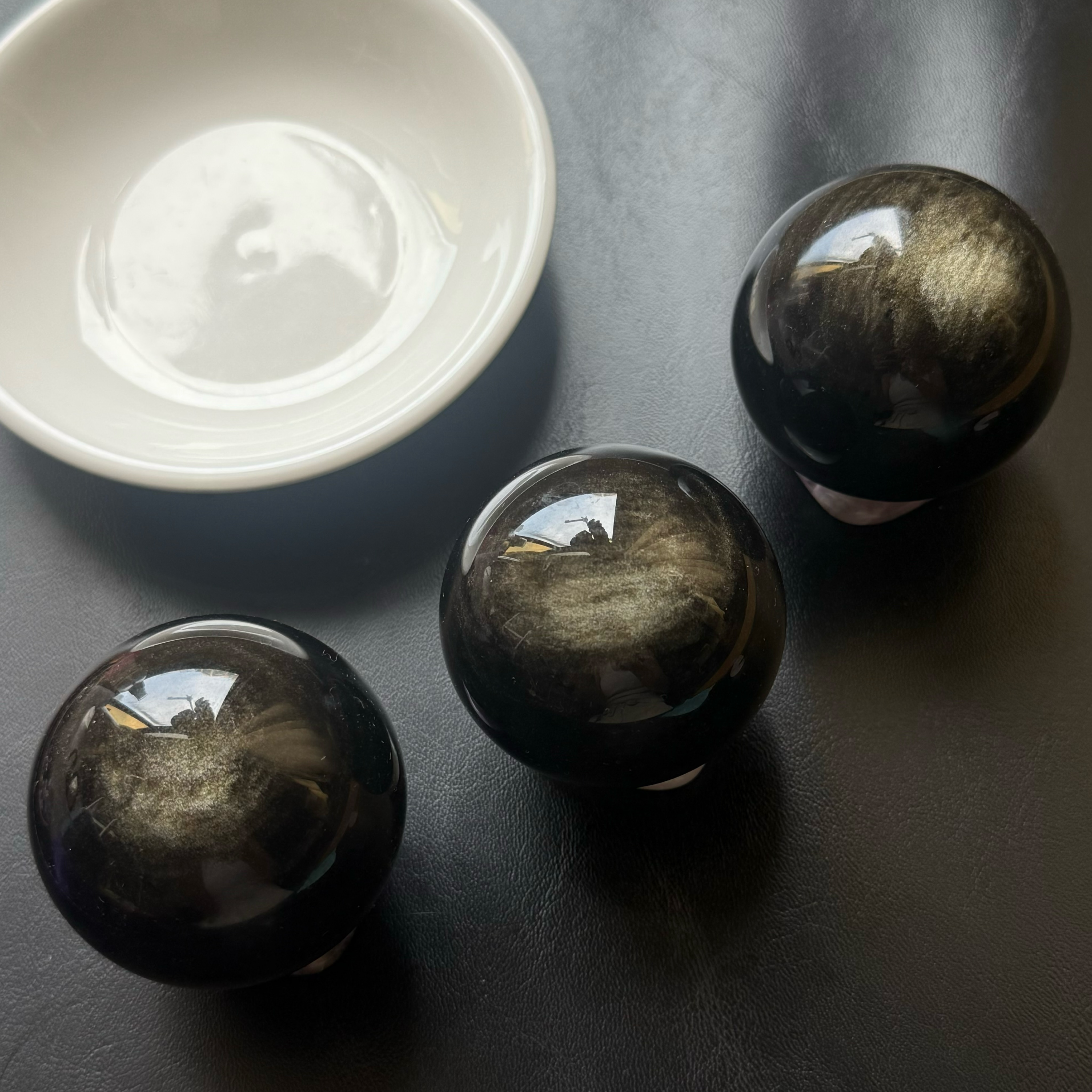 [原石] 金曜石 水晶球 約 43mm