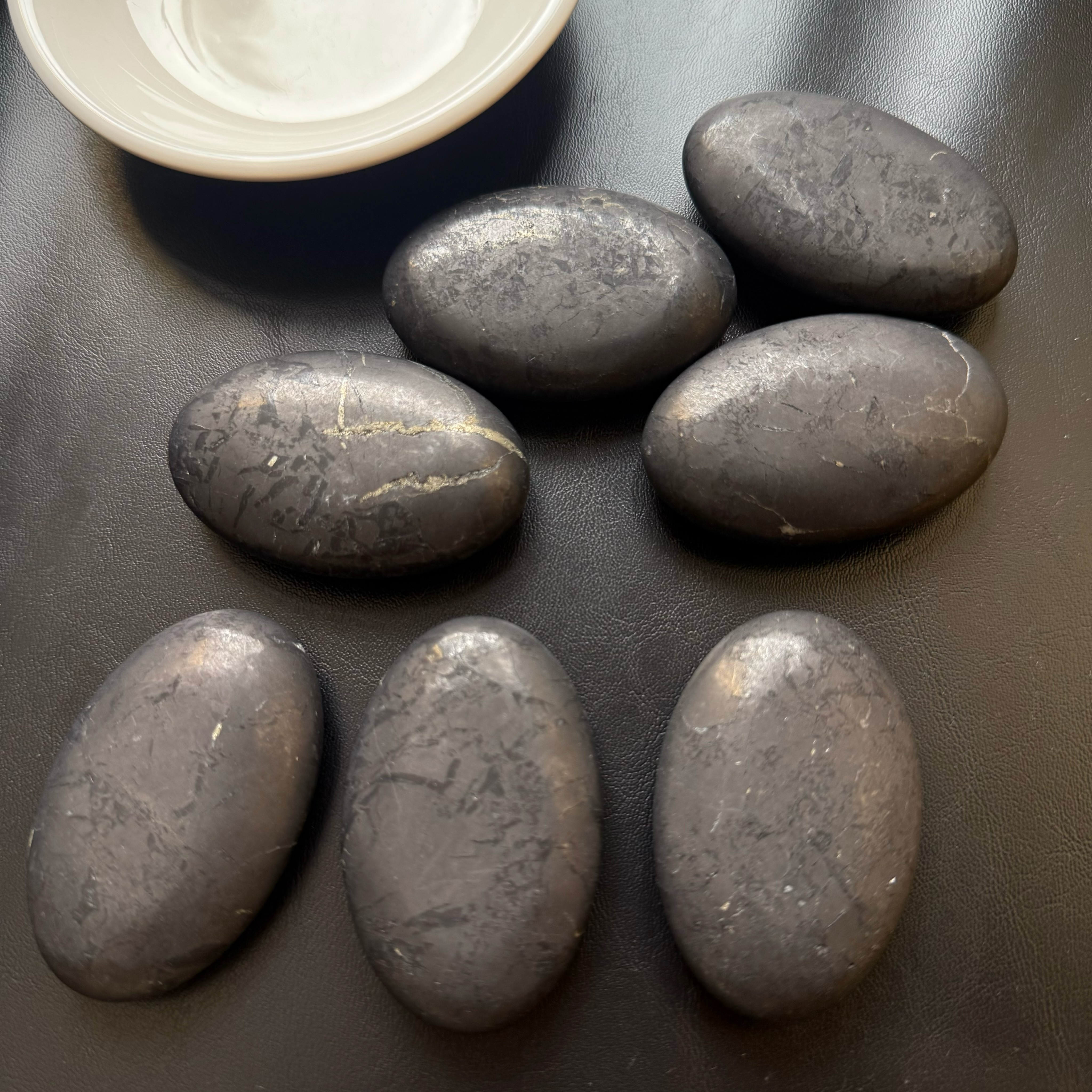 [原石] 次石墨 水晶把玩
