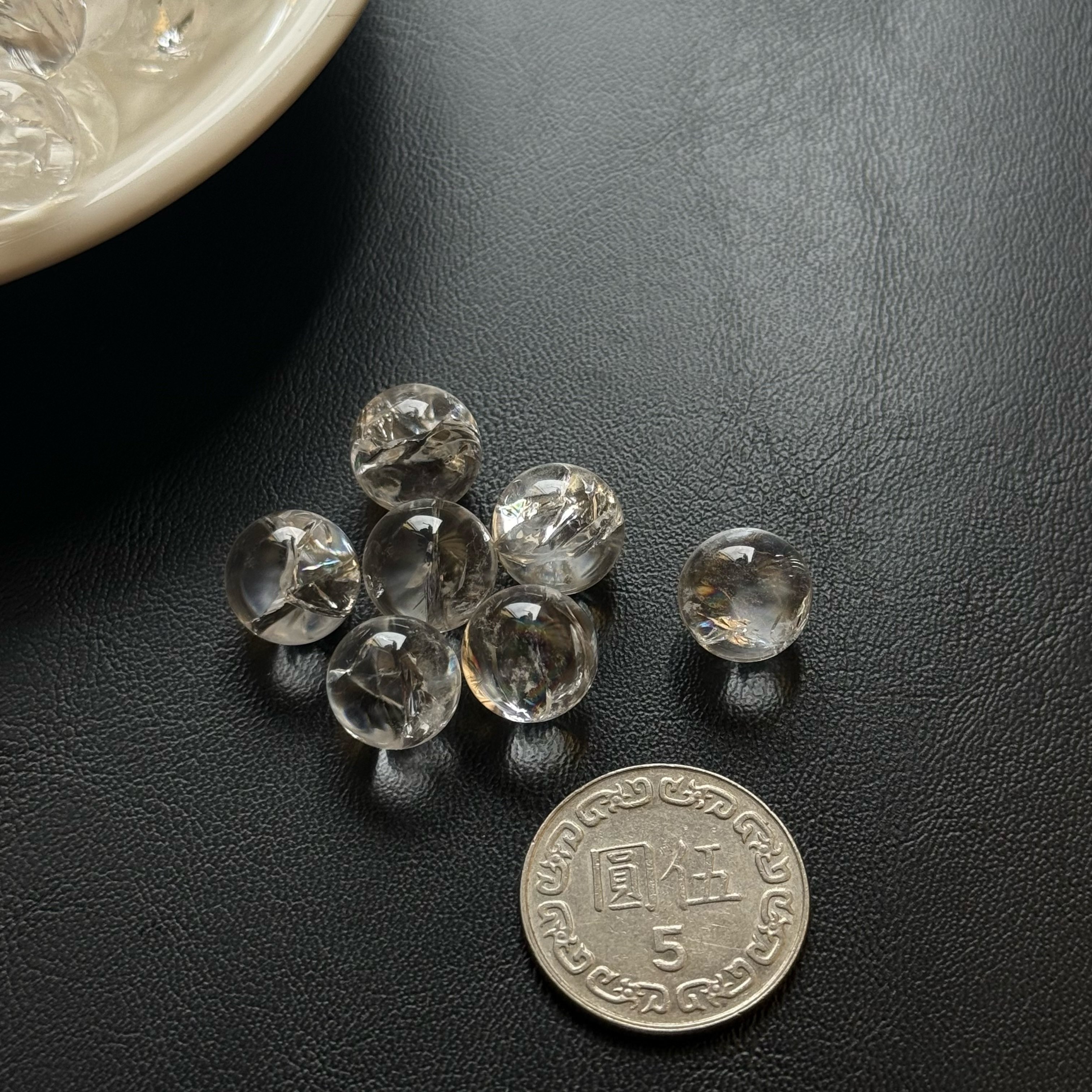 [原石] 爆彩白水晶 小球 約 10mm