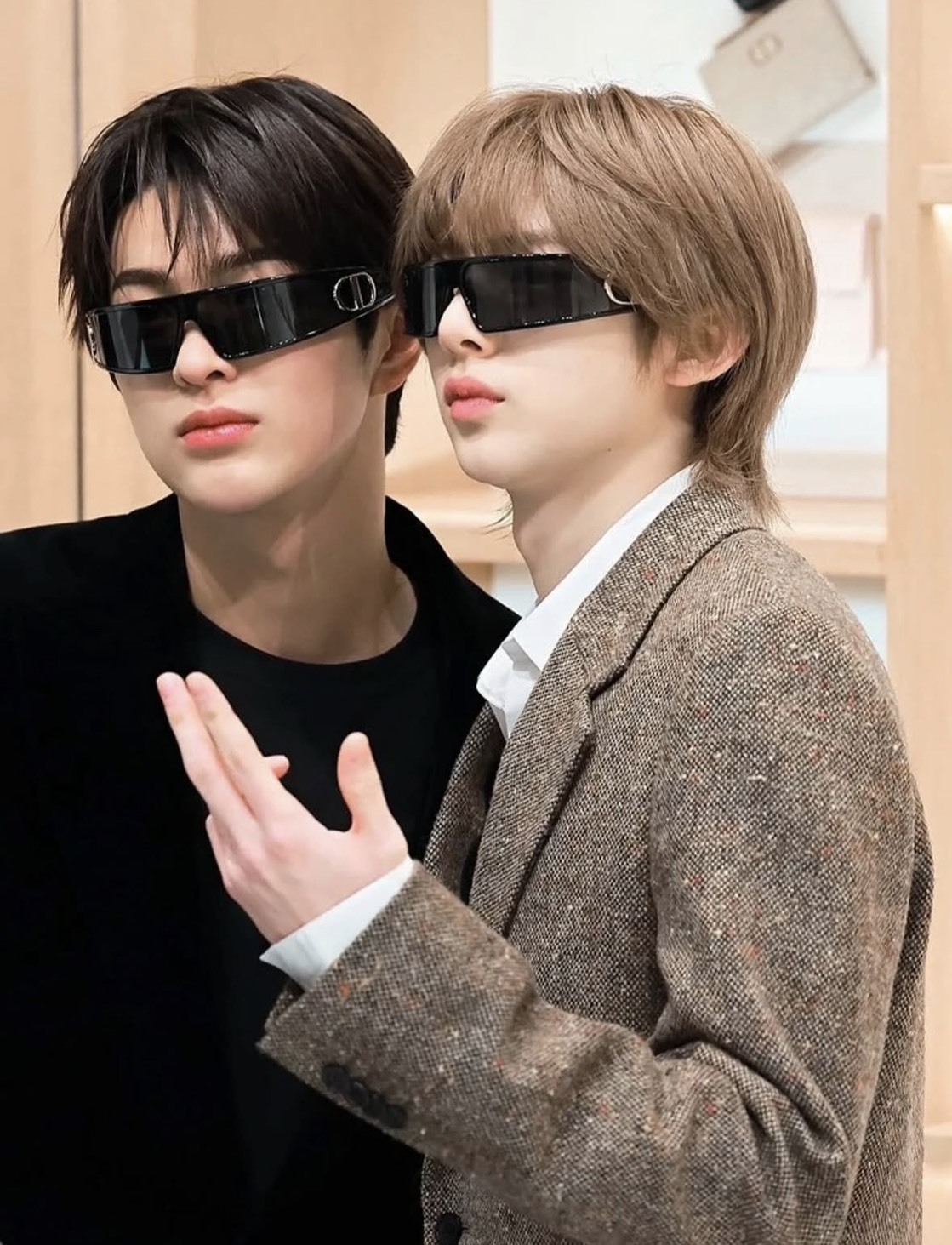 Christian Dior VeryDior M1U CORTIS同款