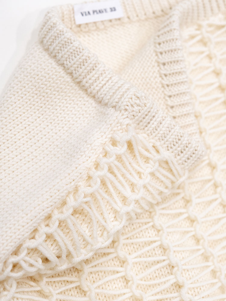 Skirt Knot Light