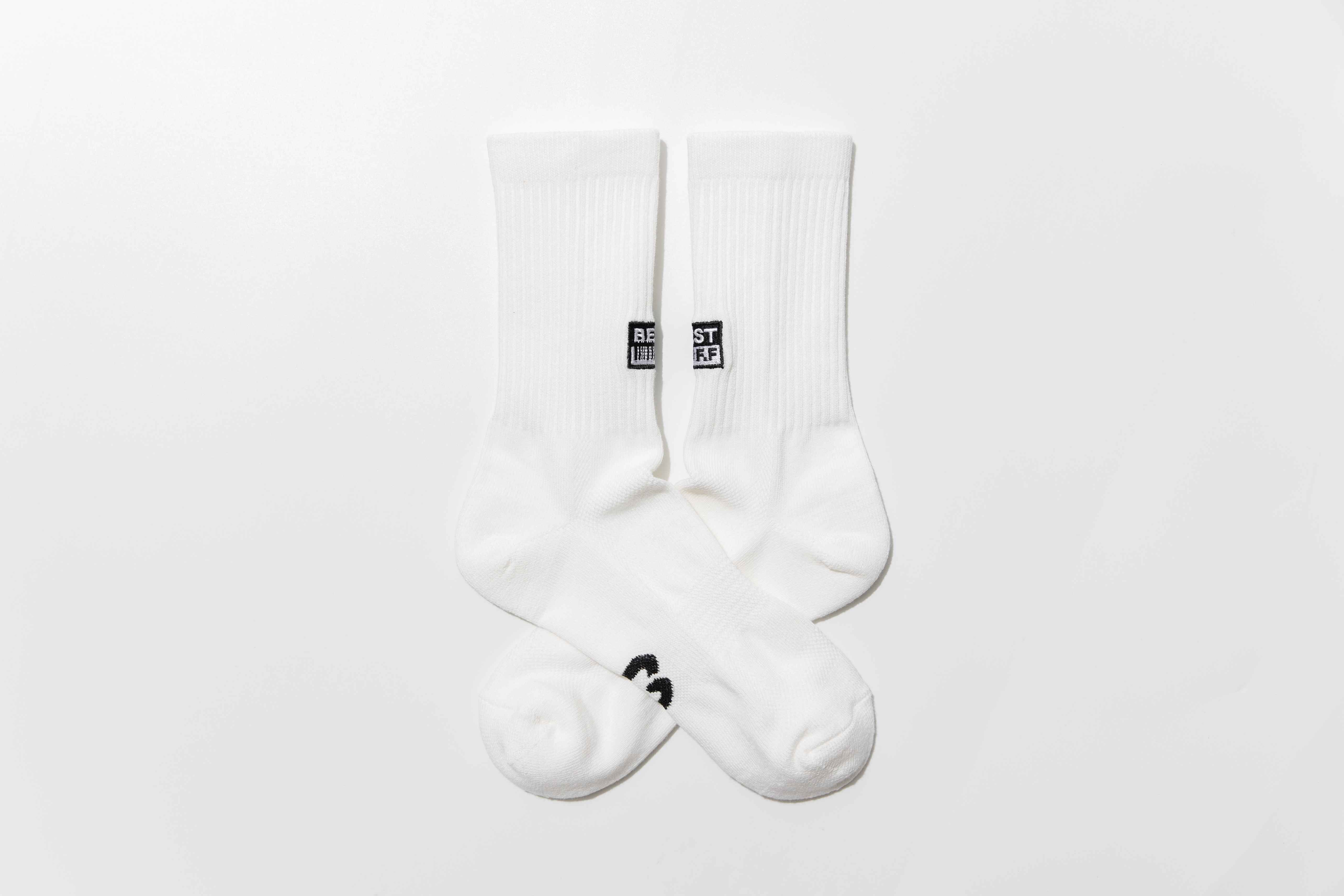 【逢甲 FUZZY】Best Foot Friend Bar Code 條碼 白色 BFF 襪子 BF23014