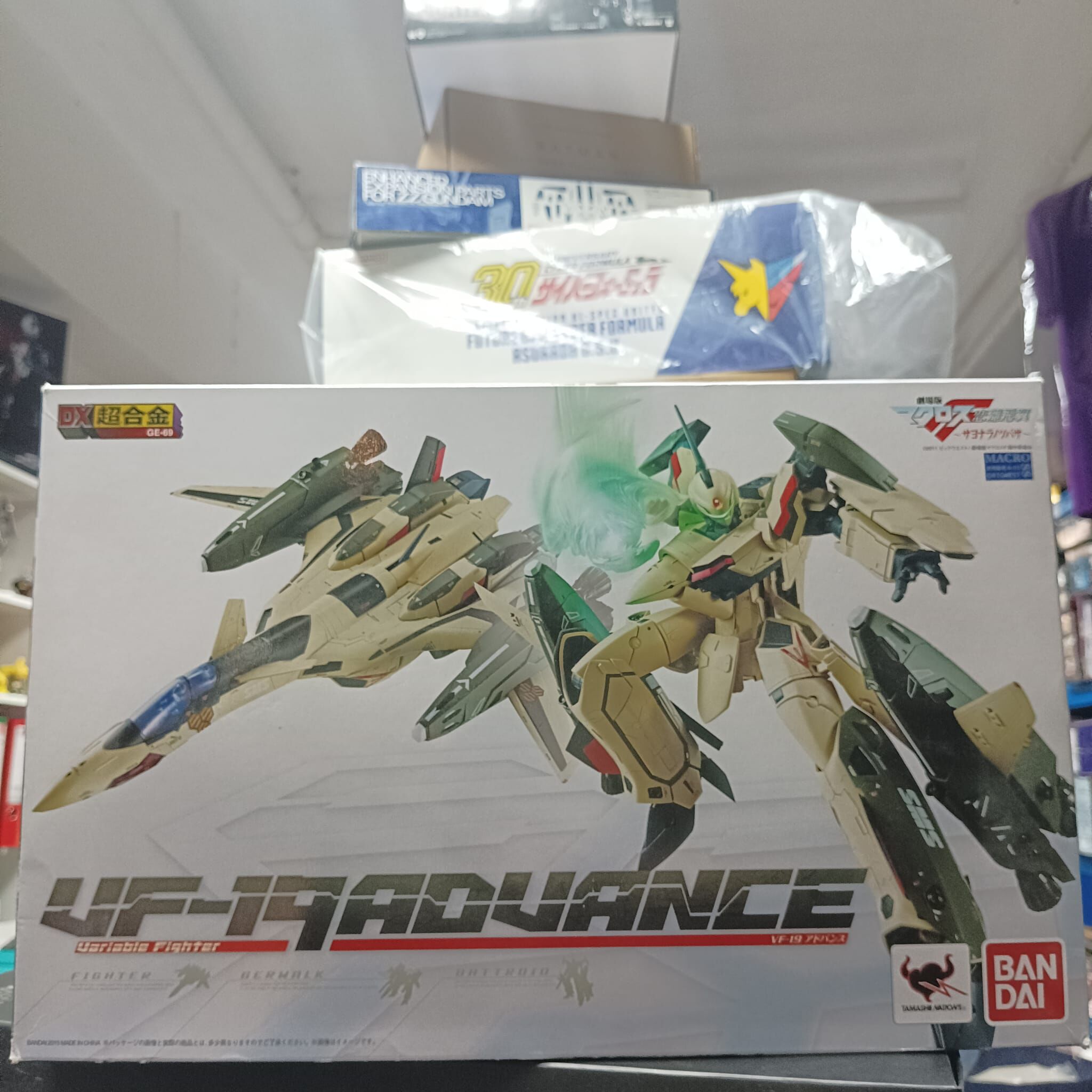 寄賣-DX超合金 超時空要塞 VF-19 Advance