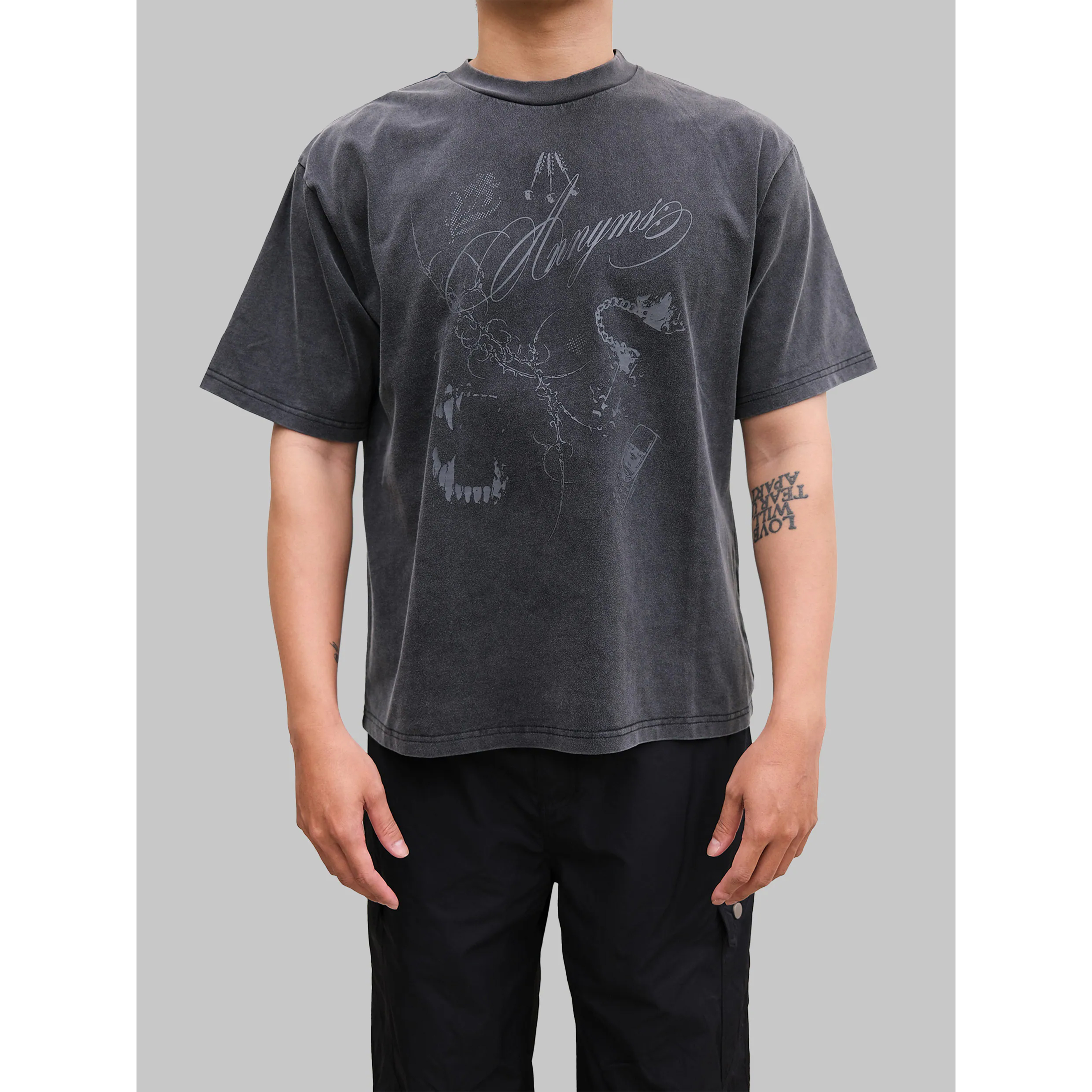 Anonymous Talking Flash Sheet Tee 草寫圖像 水洗短Tee