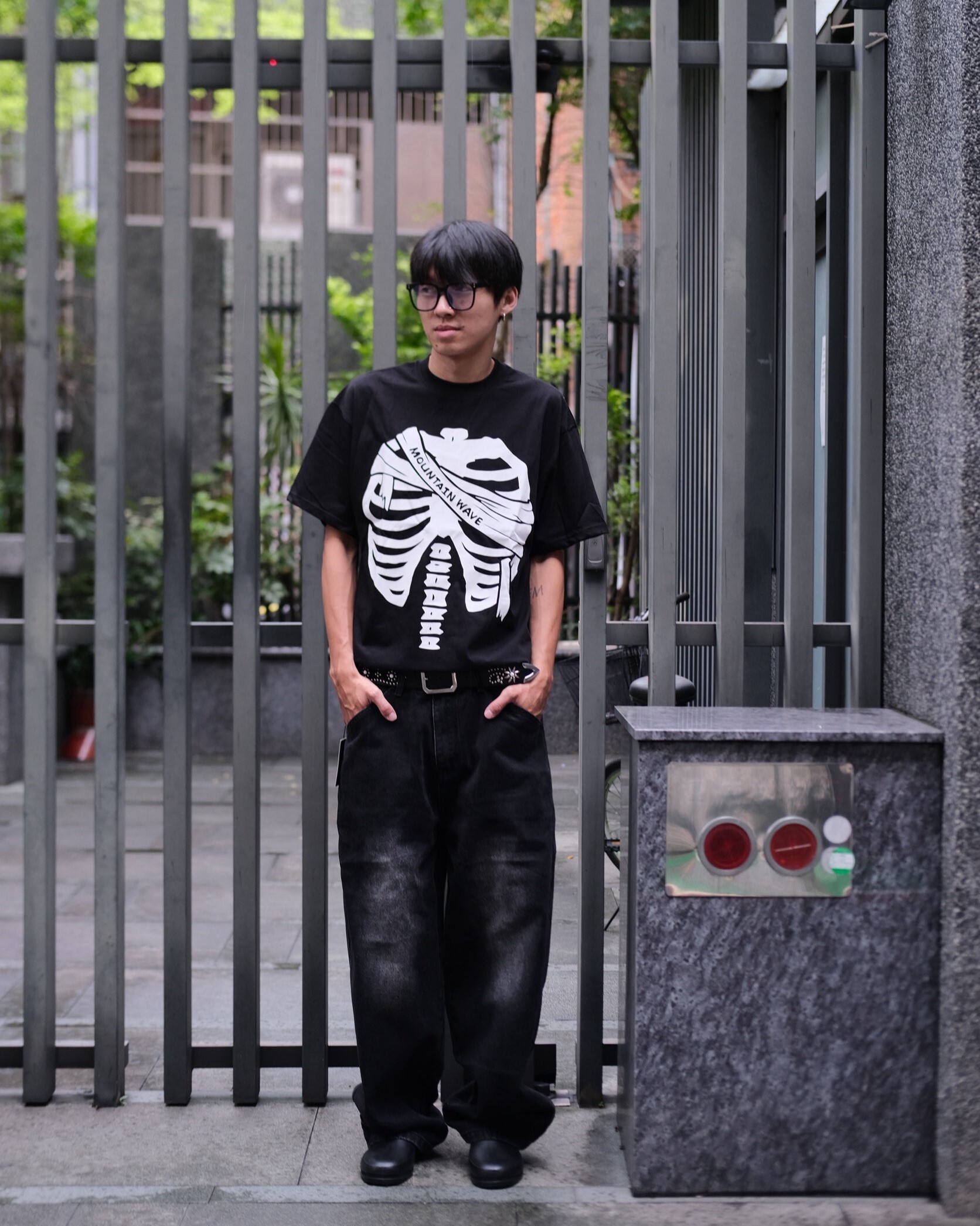 皓安 LOOK 01