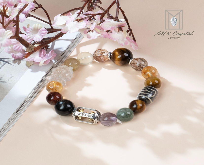 AC18 隱秘財神|天然水晶多寶降魔杵手串10mm [S640FX131] $428