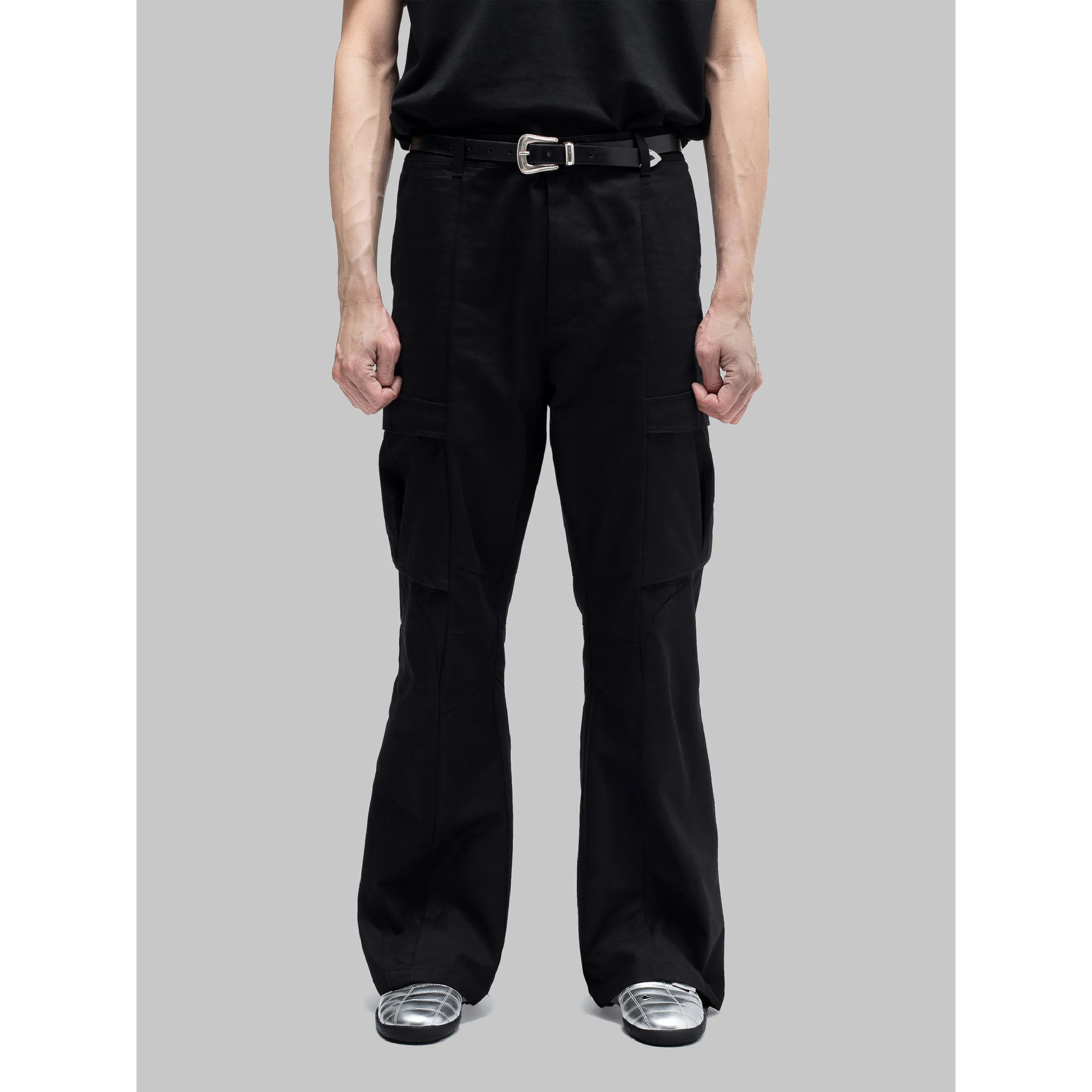 Anonymous Talking Flared Cargos Pants 喇叭工作褲