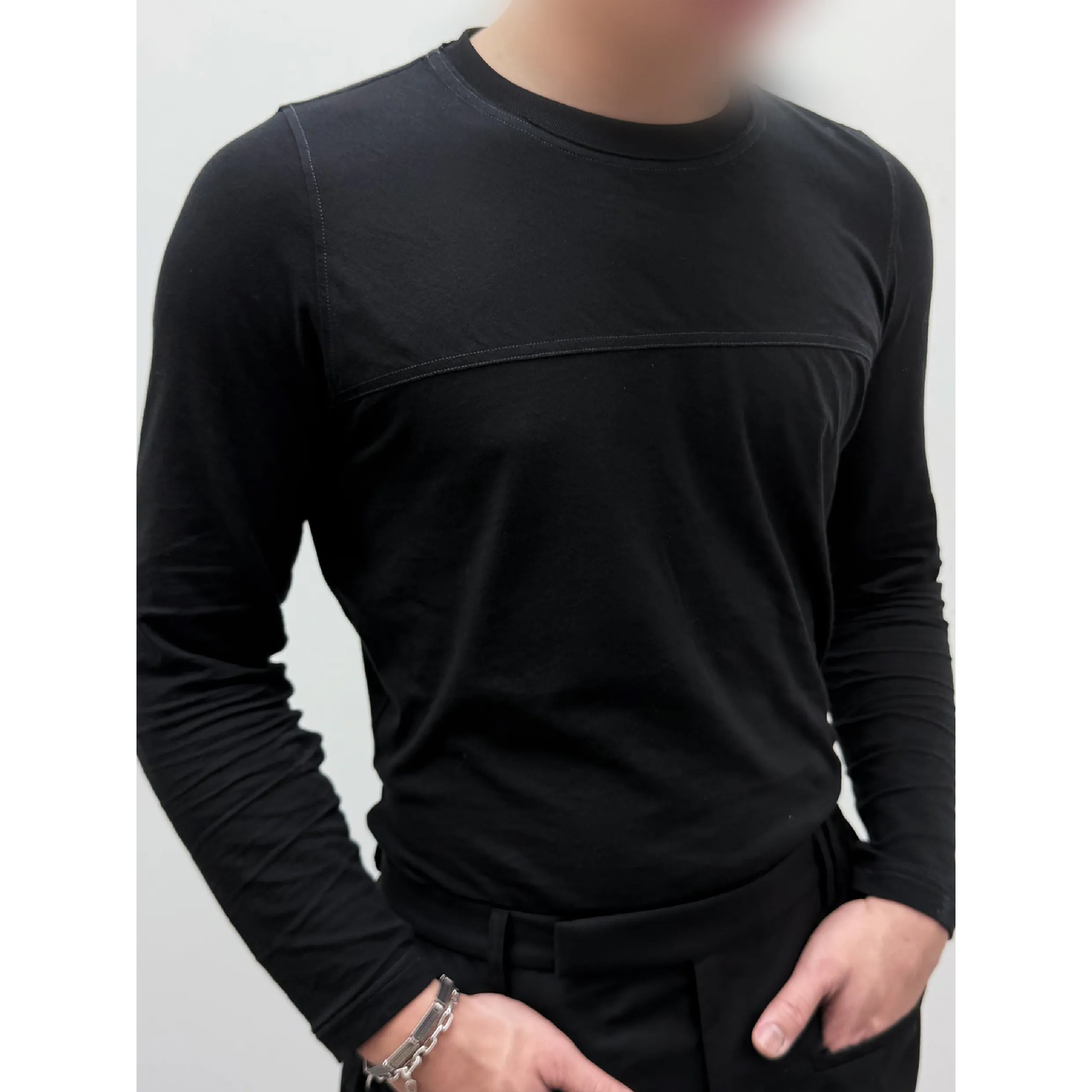 1dyll.assemblag e1ds Cursive Logo Skinny LS Tee