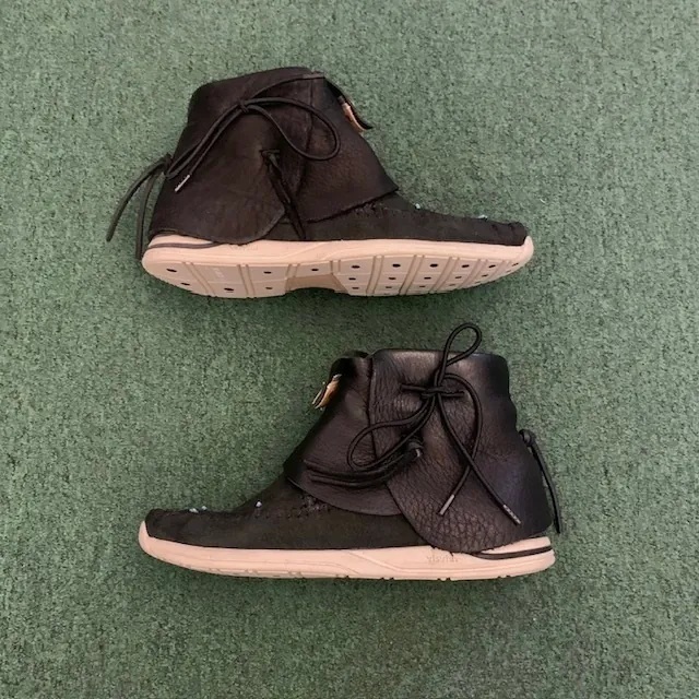 LAST SALE: VISVIM FBT LHAMO COYOTE-HI FOLK - BLACK SIZE 8.5 IN STOCK NOW (現貨發售中)