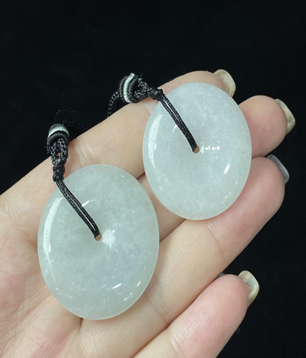 AD822 翡翠平安扣 $188