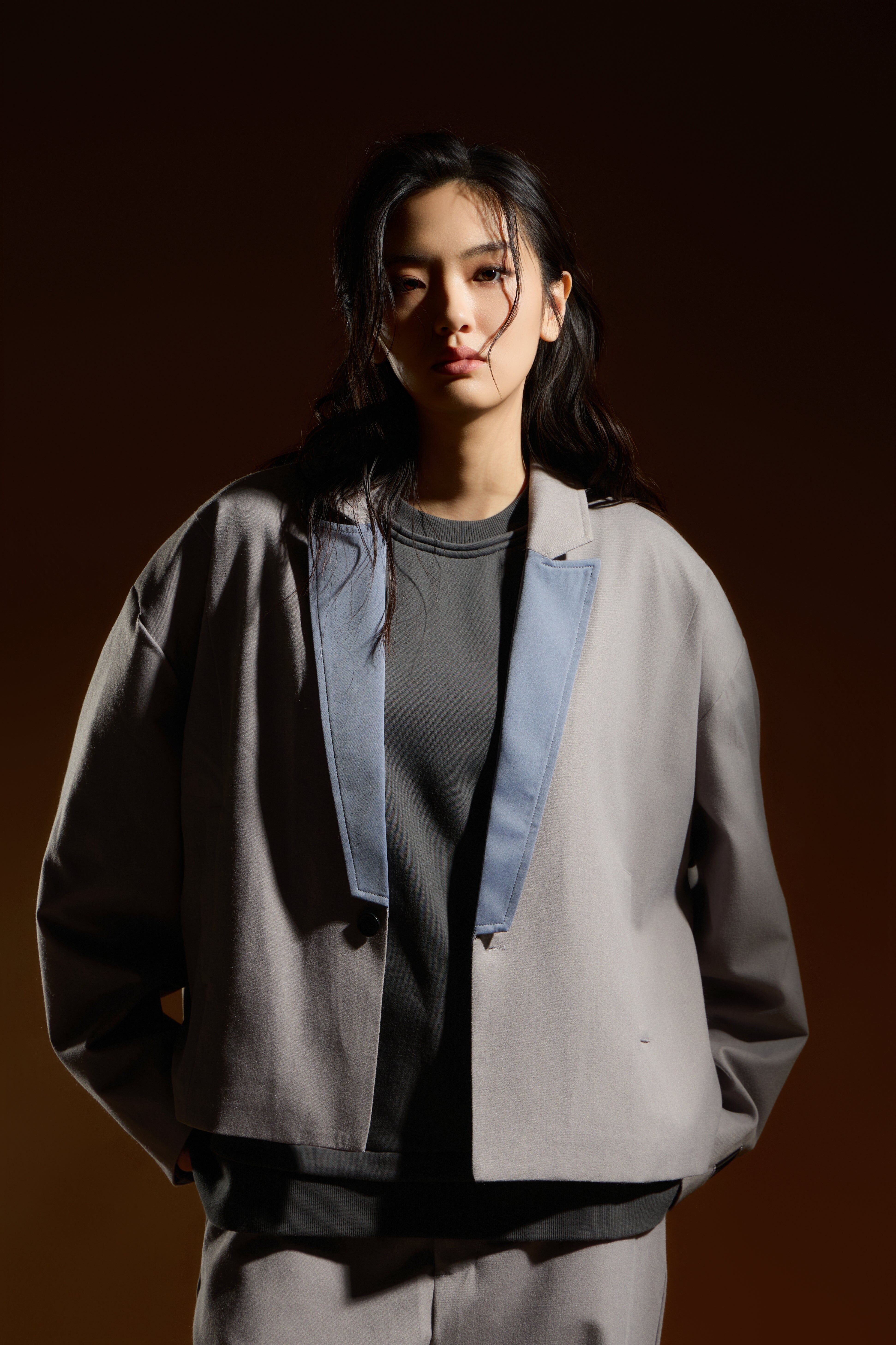 Singularity Cropped Blazer
