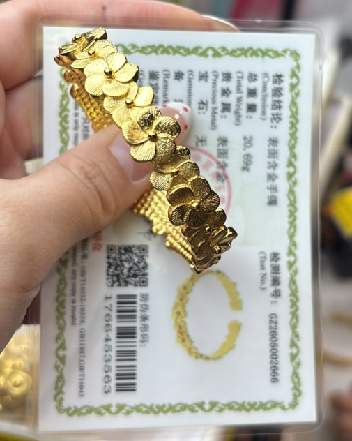 260822 - C24 真金電鍍櫻花有錢花開口手鐲（一物一證書）