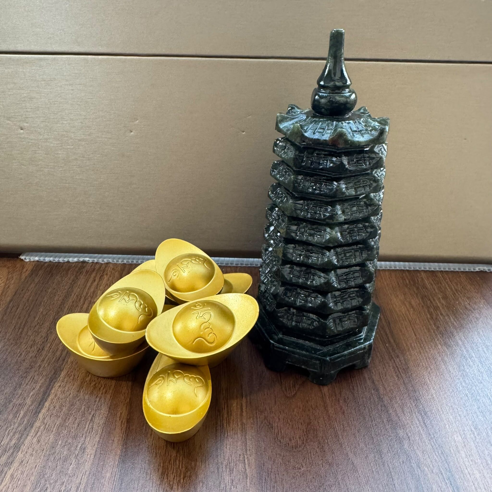 OTH-LLG0822-033 Mixx獨家專屬-升職加薪套餐(黑財神旺財金元寶*14粒 + 文殊菩薩星輝塔*1) (A33)