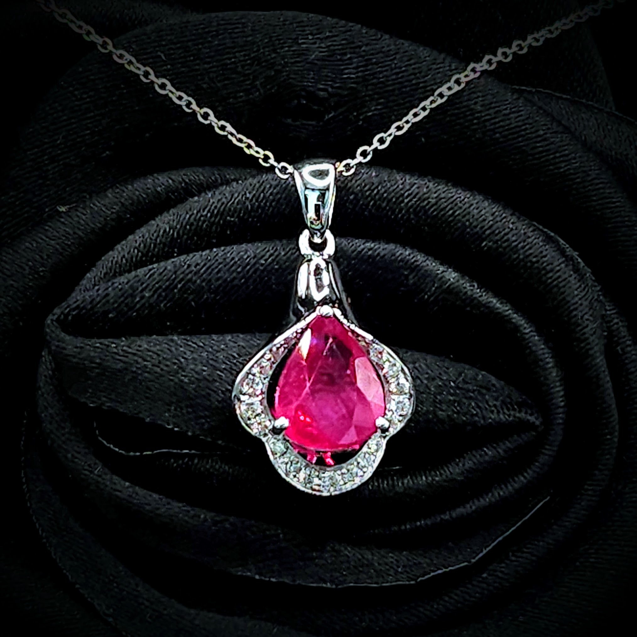 18K White Gold 1.62ct Ruby and Diamond Pendant