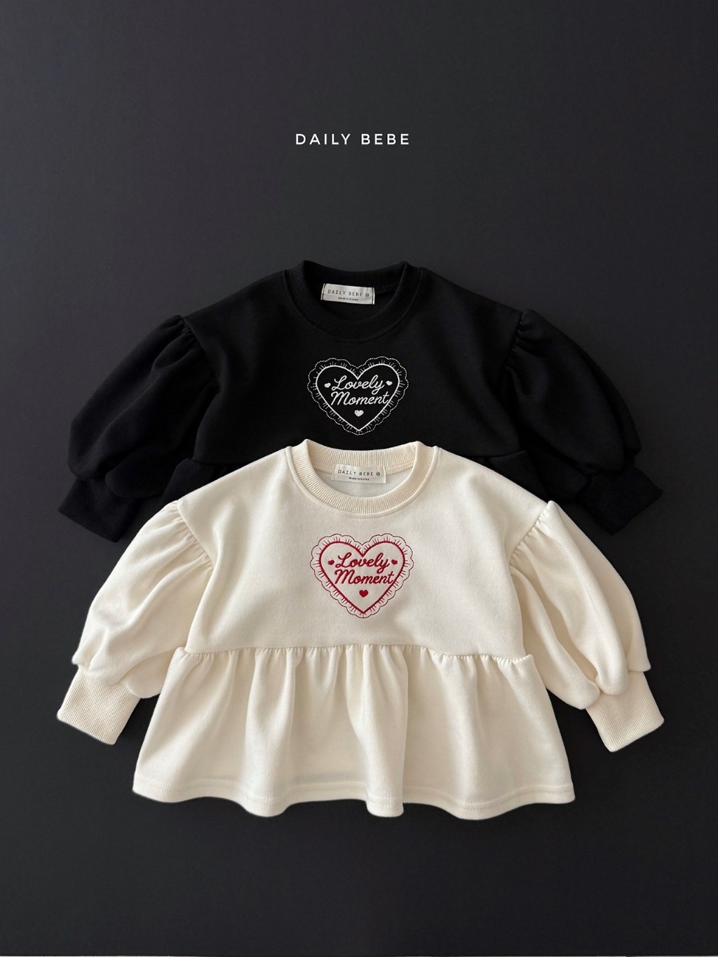 正韓秋dailybebe 兩色刺繡愛心花邊上衣