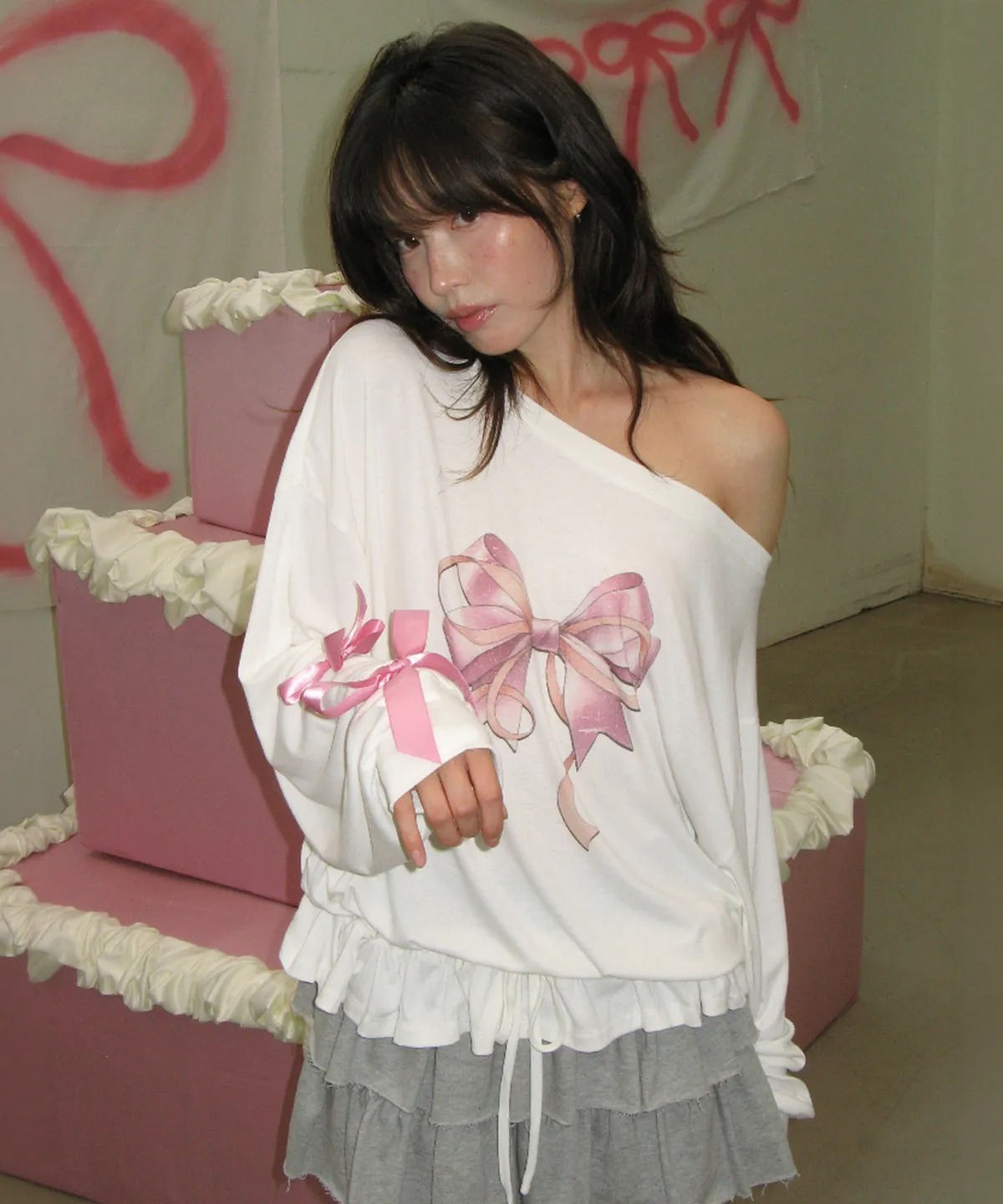 RONRON DOUBLE RIBBON OFF SHOULDER LONG SLEEVE WHITE