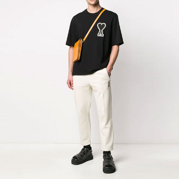 【代購】AMIPARIS T Shirts Men's Black Crew Neck Moderate A20HJ137726-001