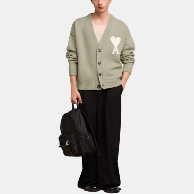 【代購】AMIPARIS Paris Ami De Coeur Logo Intarsia Knitted Cardigan UKC006018-319