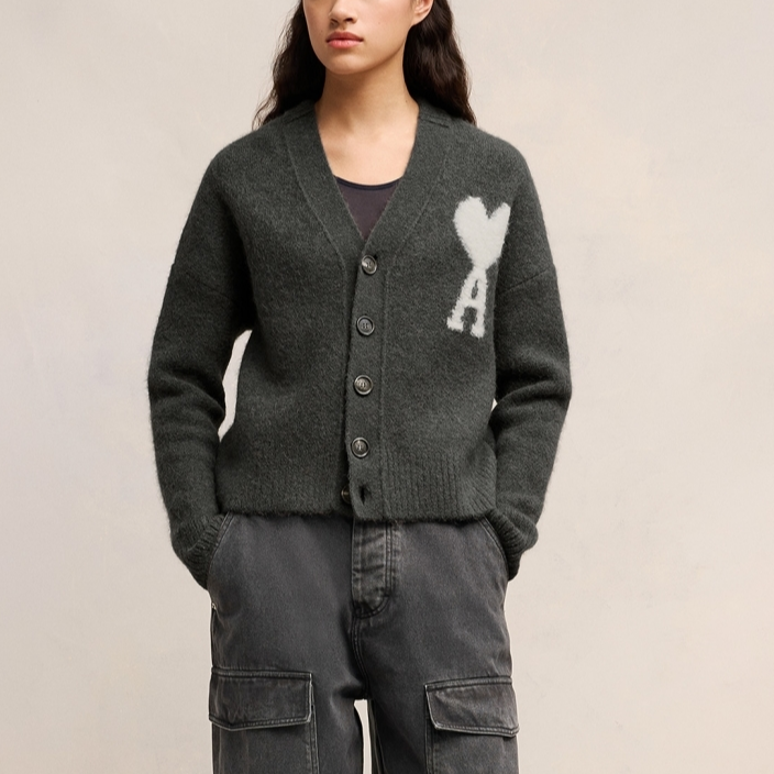 【代購】Ami Off White Adc Cardigan UKC025KN0032-061