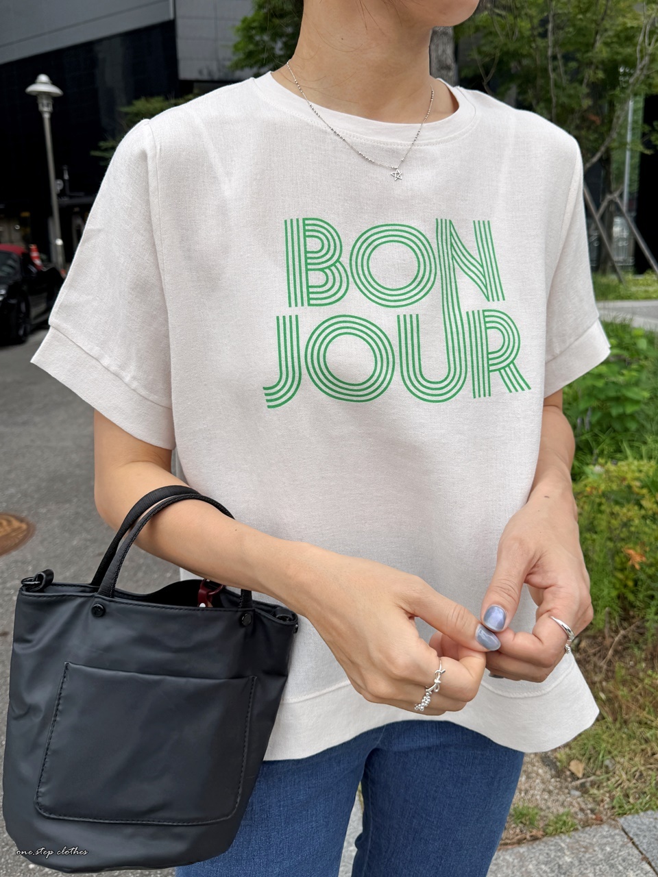 正韓棉麻Bonjour配色T (白)