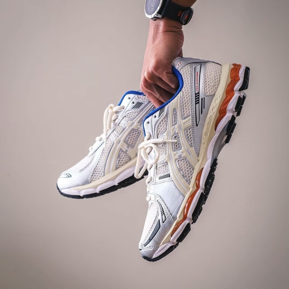 【代購】ASICS × KITH GEL-KAYANO 12.1 聯名復古跑鞋 棕藍橙