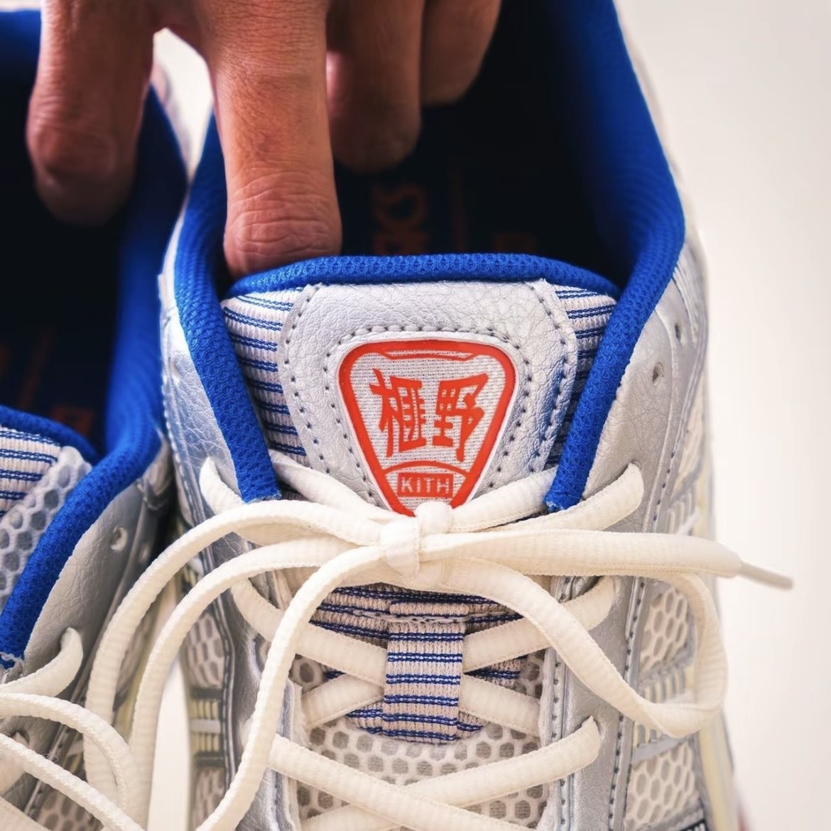 【代購】ASICS × KITH GEL-KAYANO 12.1 聯名復古跑鞋 棕藍橙