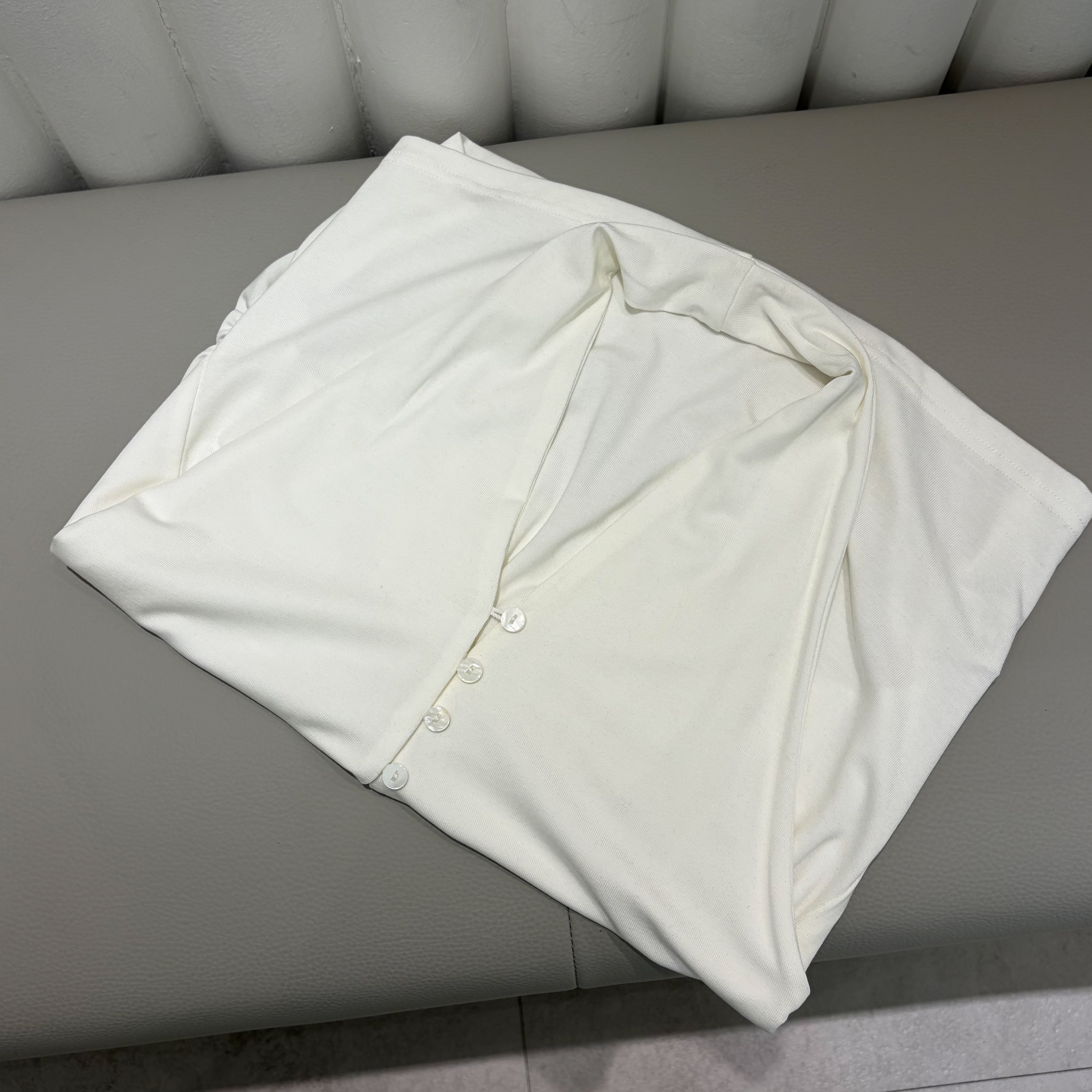 掛脖後背鬆緊性感背心(白/黑)