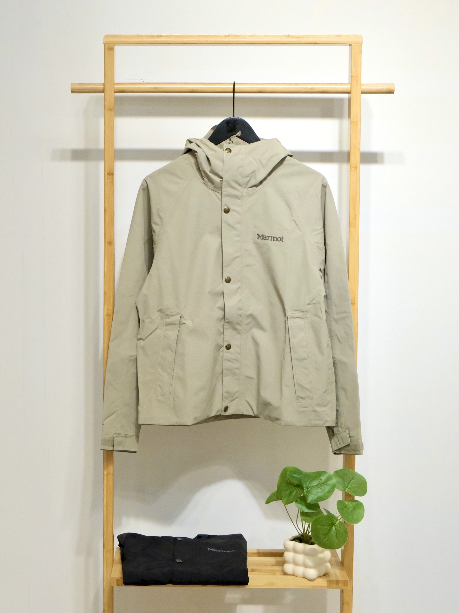 Marmot 女 Cascade 防水外套 M15394