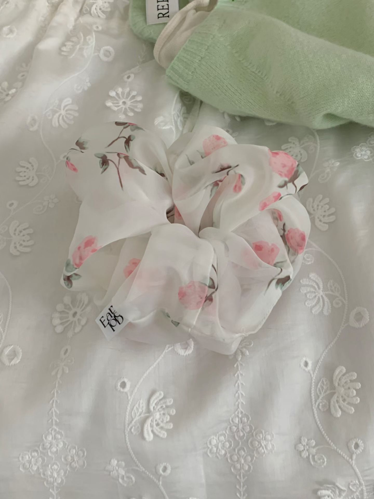 WW2685 碎花泡泡髮圈