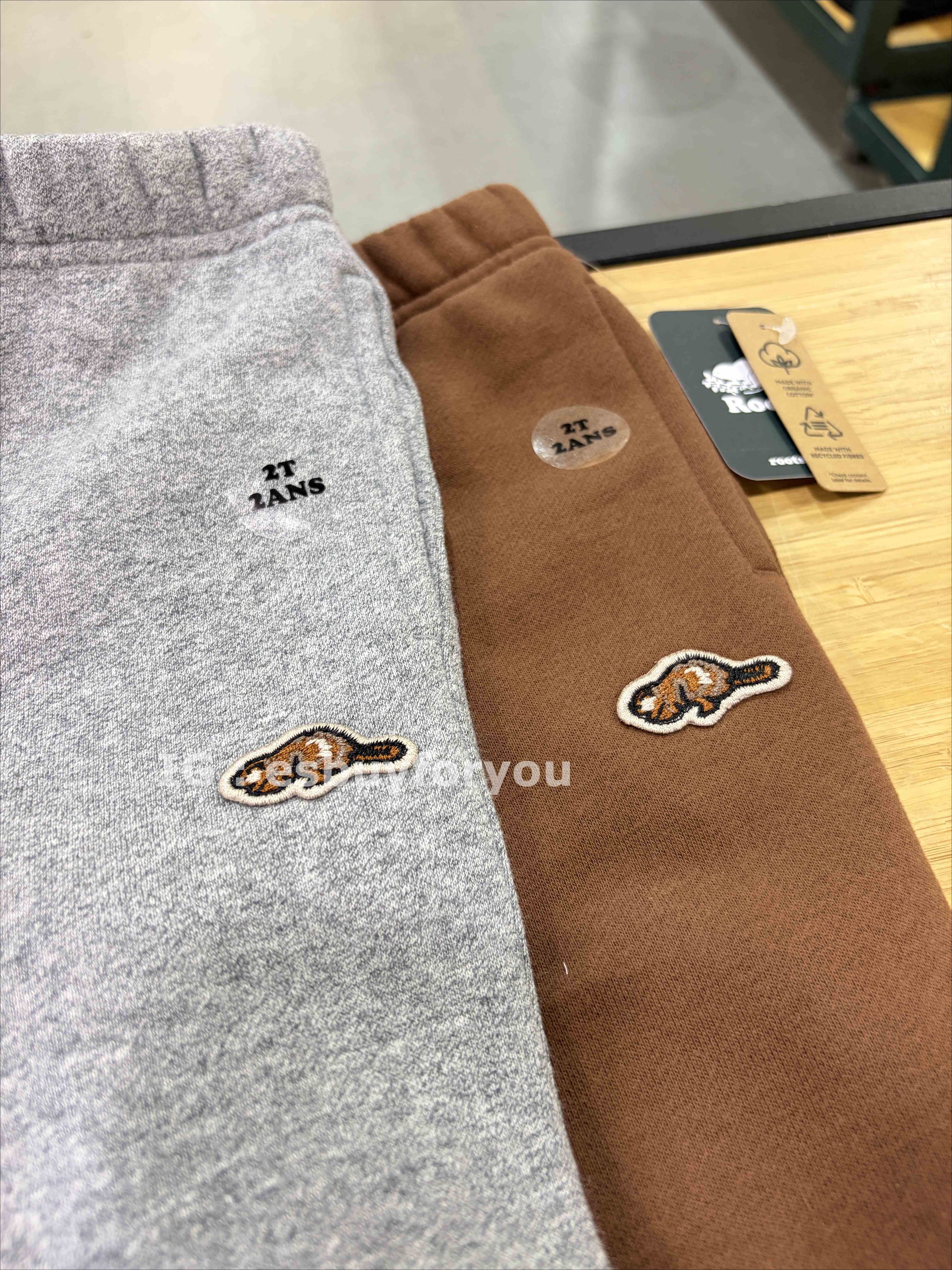 ROOTS 小童 刺繡徽章 小海狸 厚棉刷毛 縮口 棉褲 (2色)