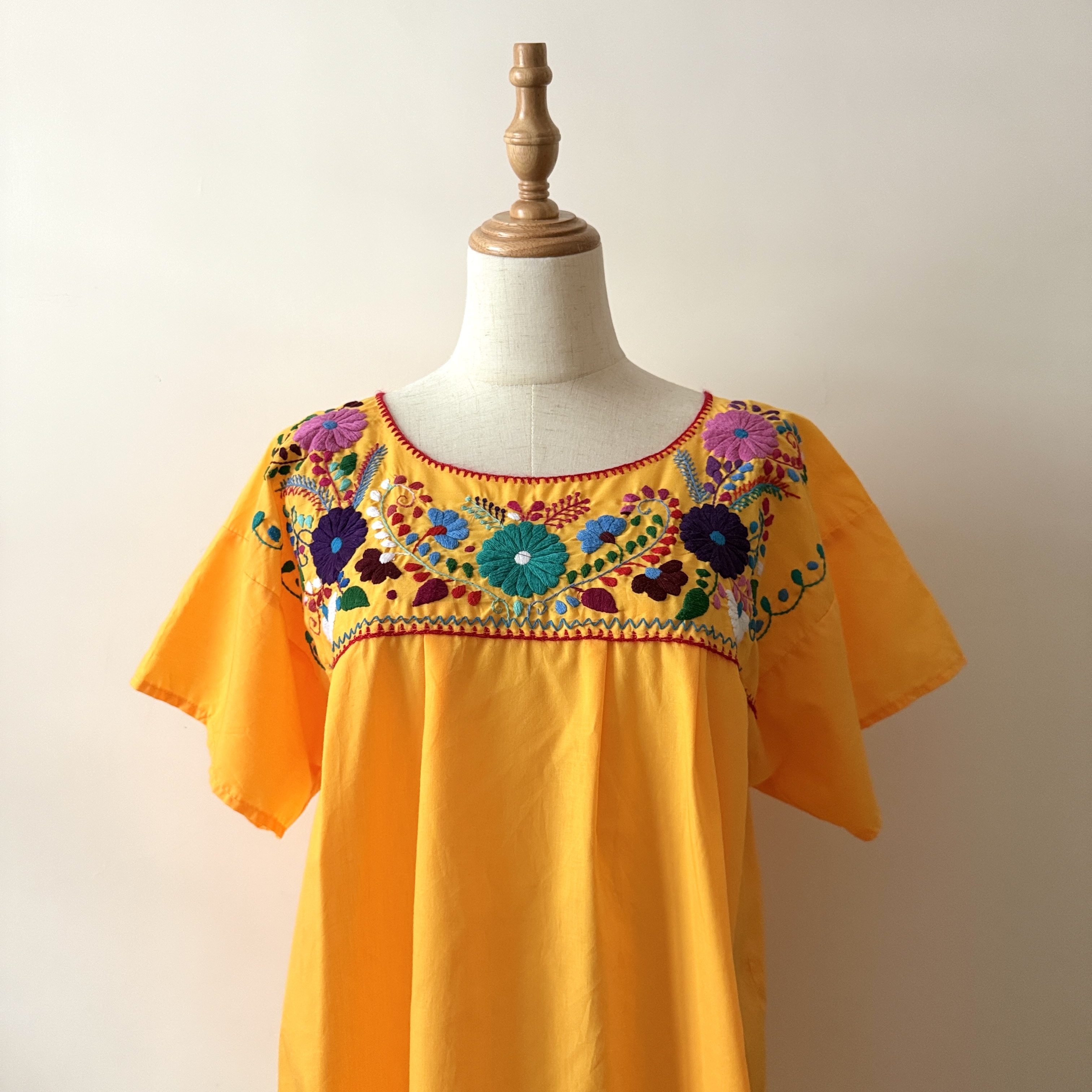 黃色墨西哥刺繡上衣