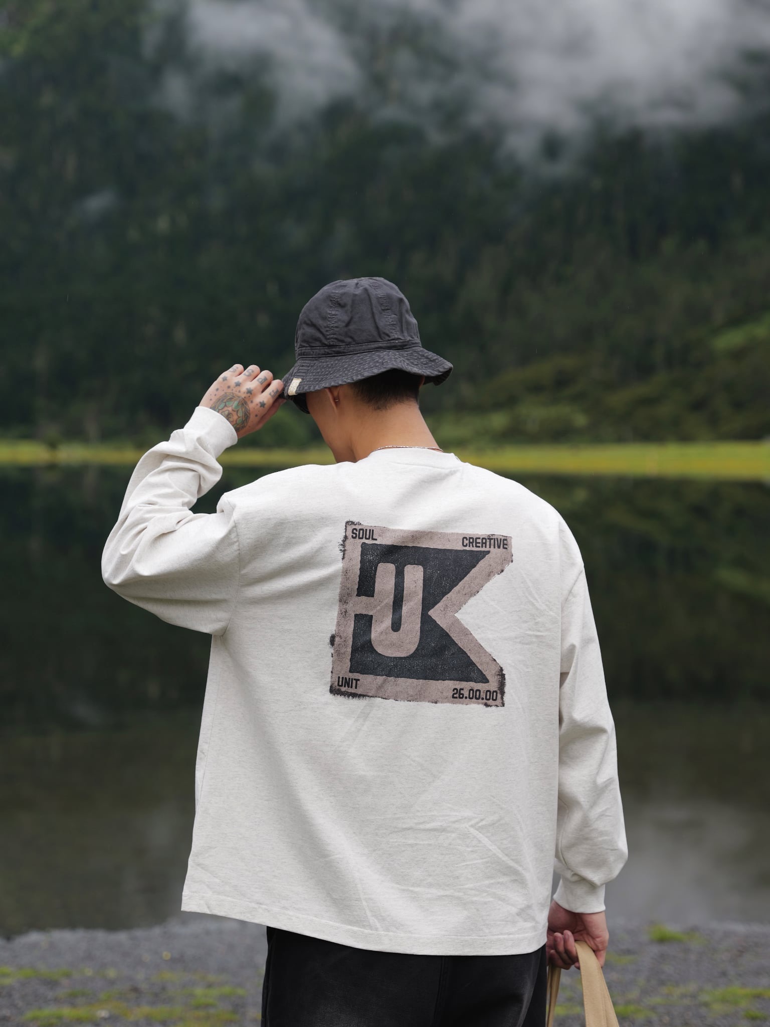 #預購 UNBENT 26AW 秋冬新品 休閒純棉 做舊印花Logo 寬鬆圓領長踢 四色