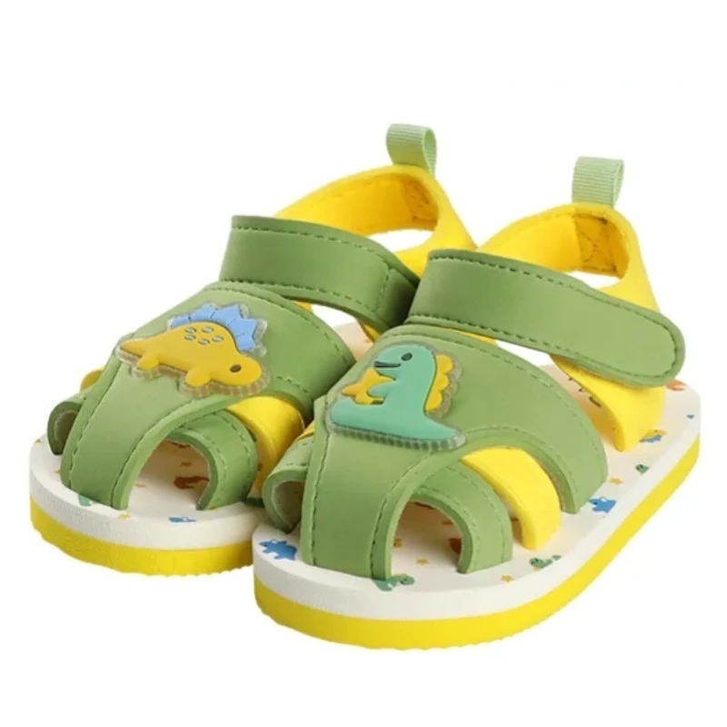 【Nishimatsuya】Kids Dinosaur Lightweight Summer Beach Sandals (15cm)
